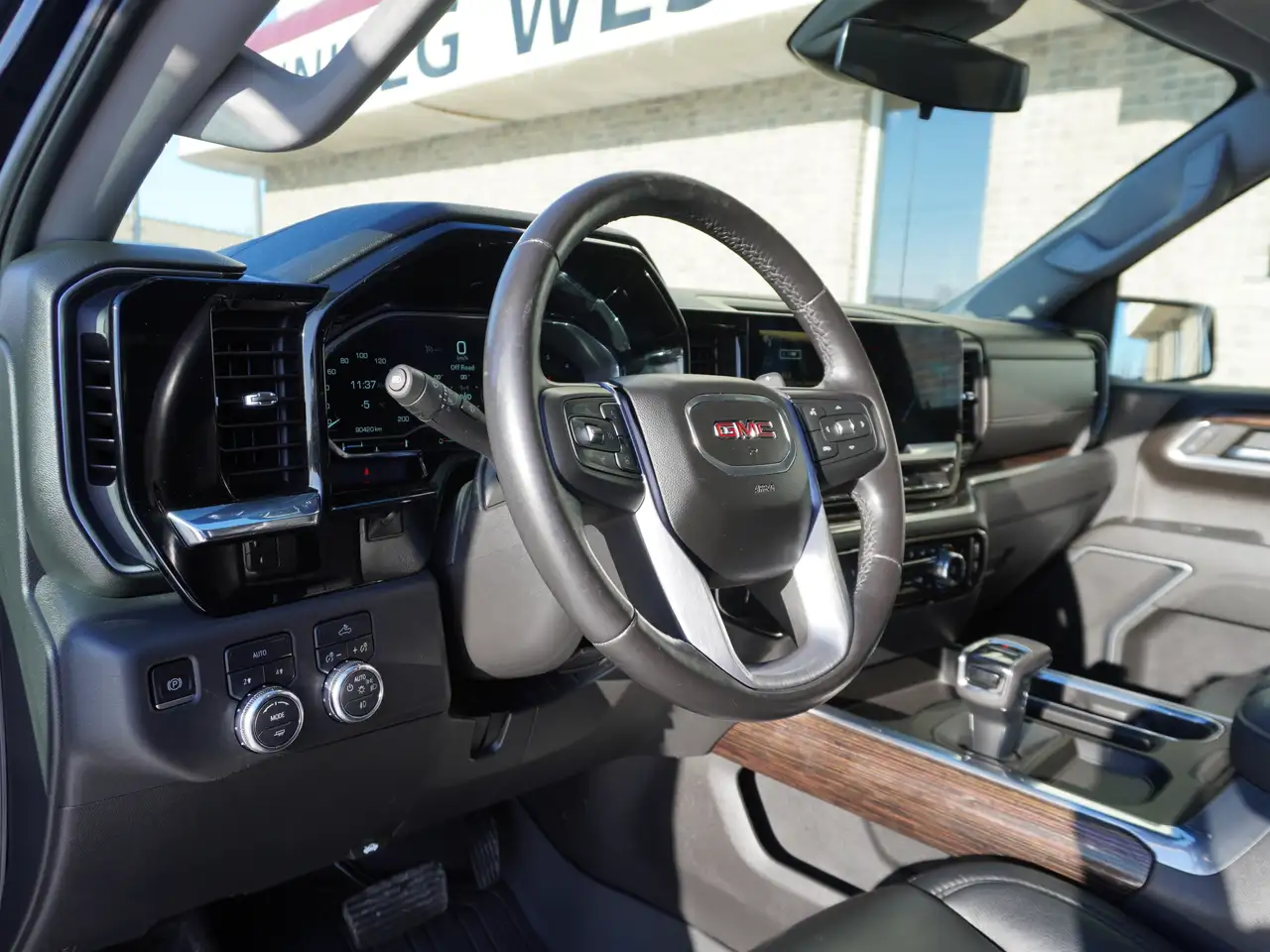 GMC Sierra 1500 снимка GMC Sierra 1500