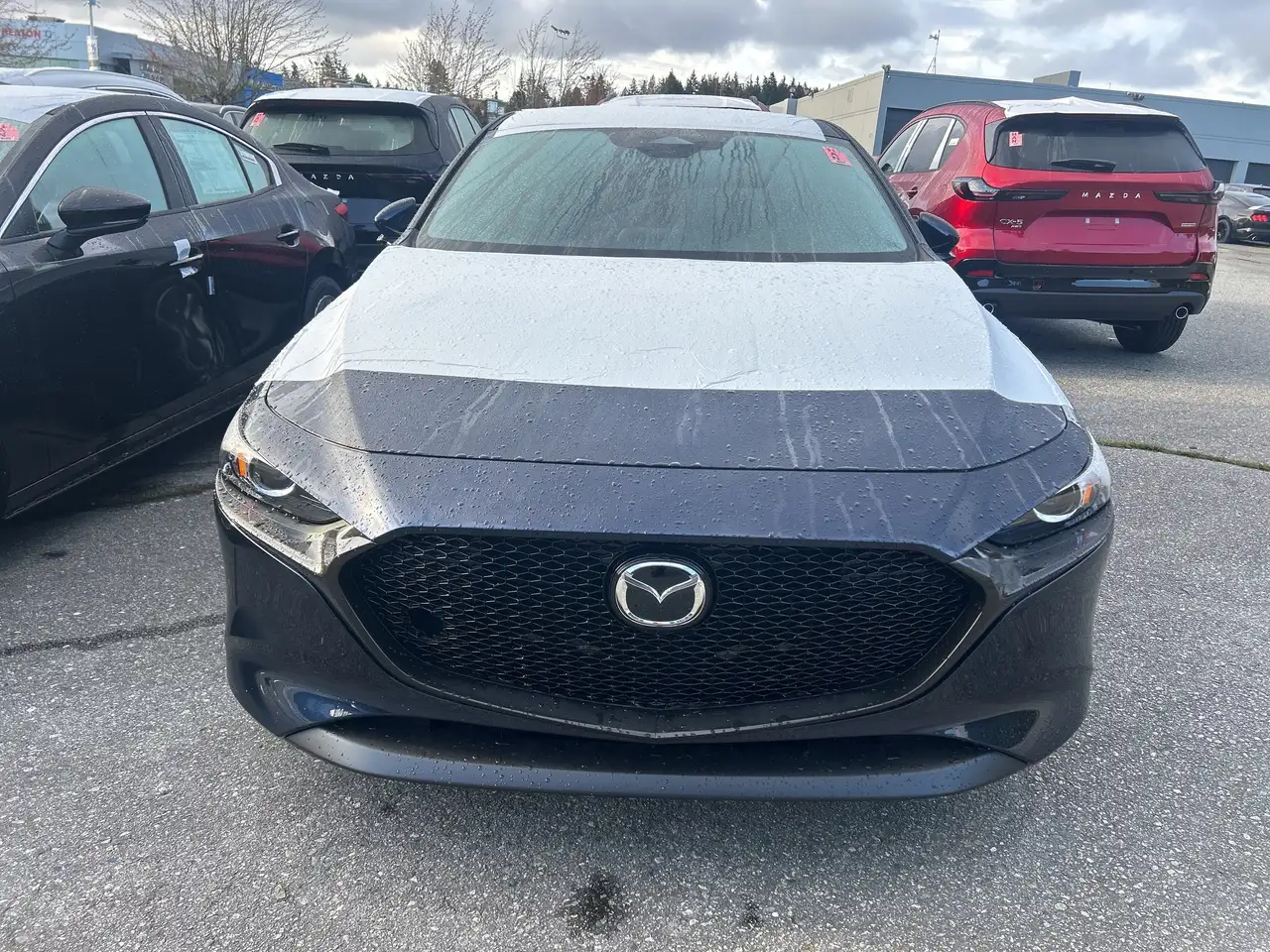 Mazda 3 снимка Mazda 3
