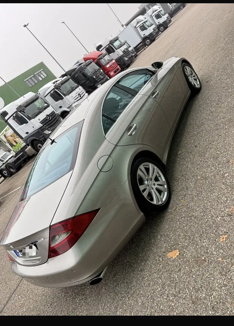 Mercedes-Benz CLS 320 - 2