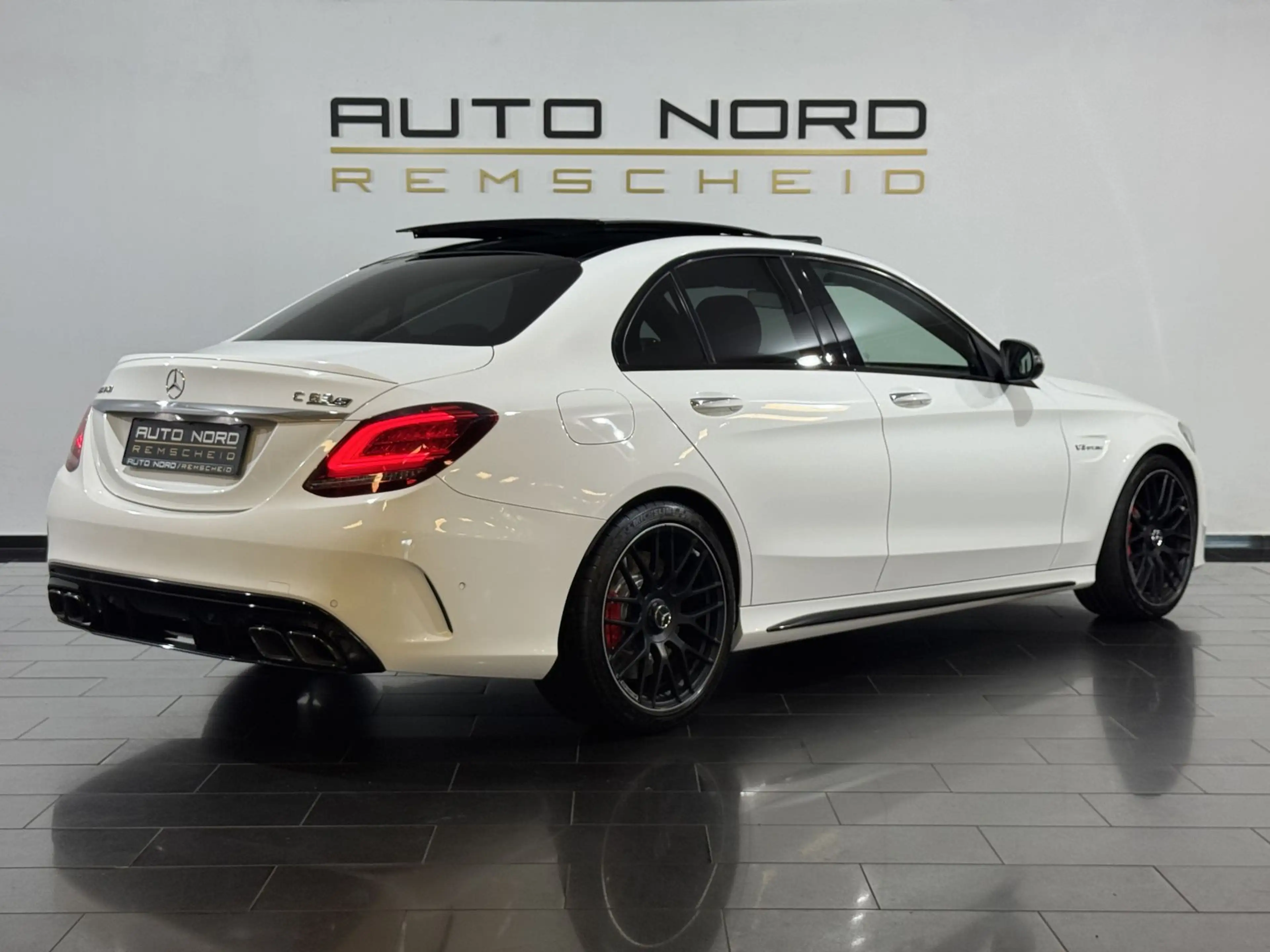 Mercedes-Benz C 63 AMG S*S-AGA.*Pano*HeadUP*Driver´s*Virtual — photo 7