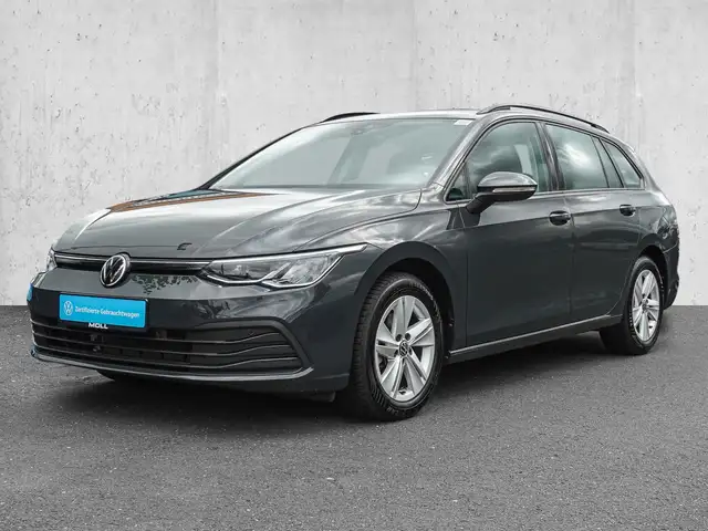 Volkswagen Golf view 2
