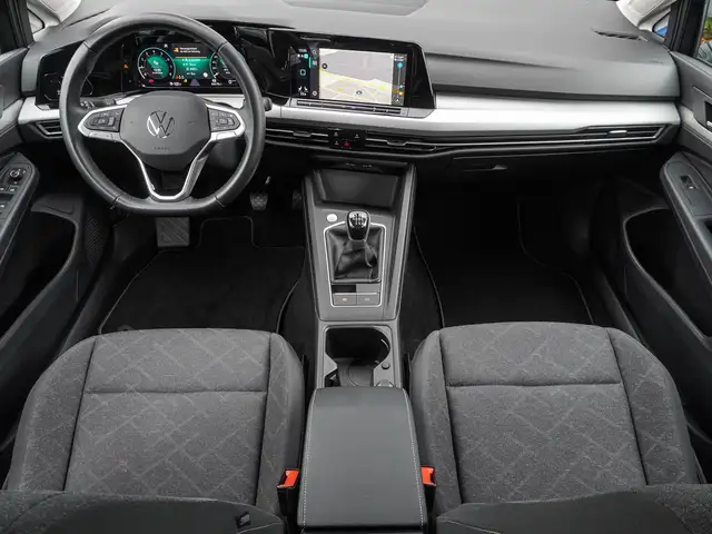 Volkswagen Golf view 10