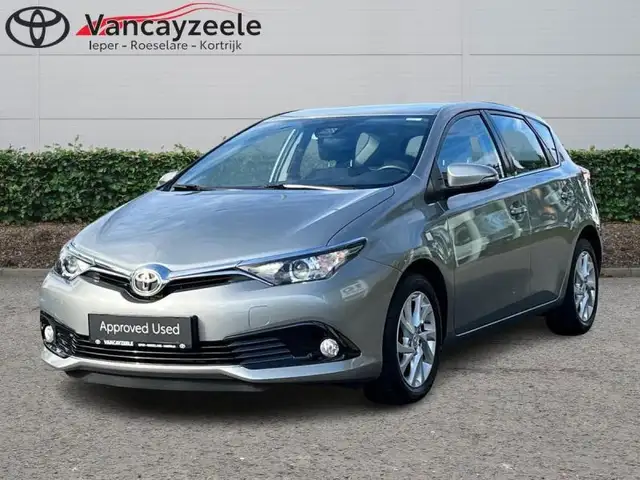 Toyota Auris 5D Comfort & Pack 50+camera+gps+16inch alu velgen