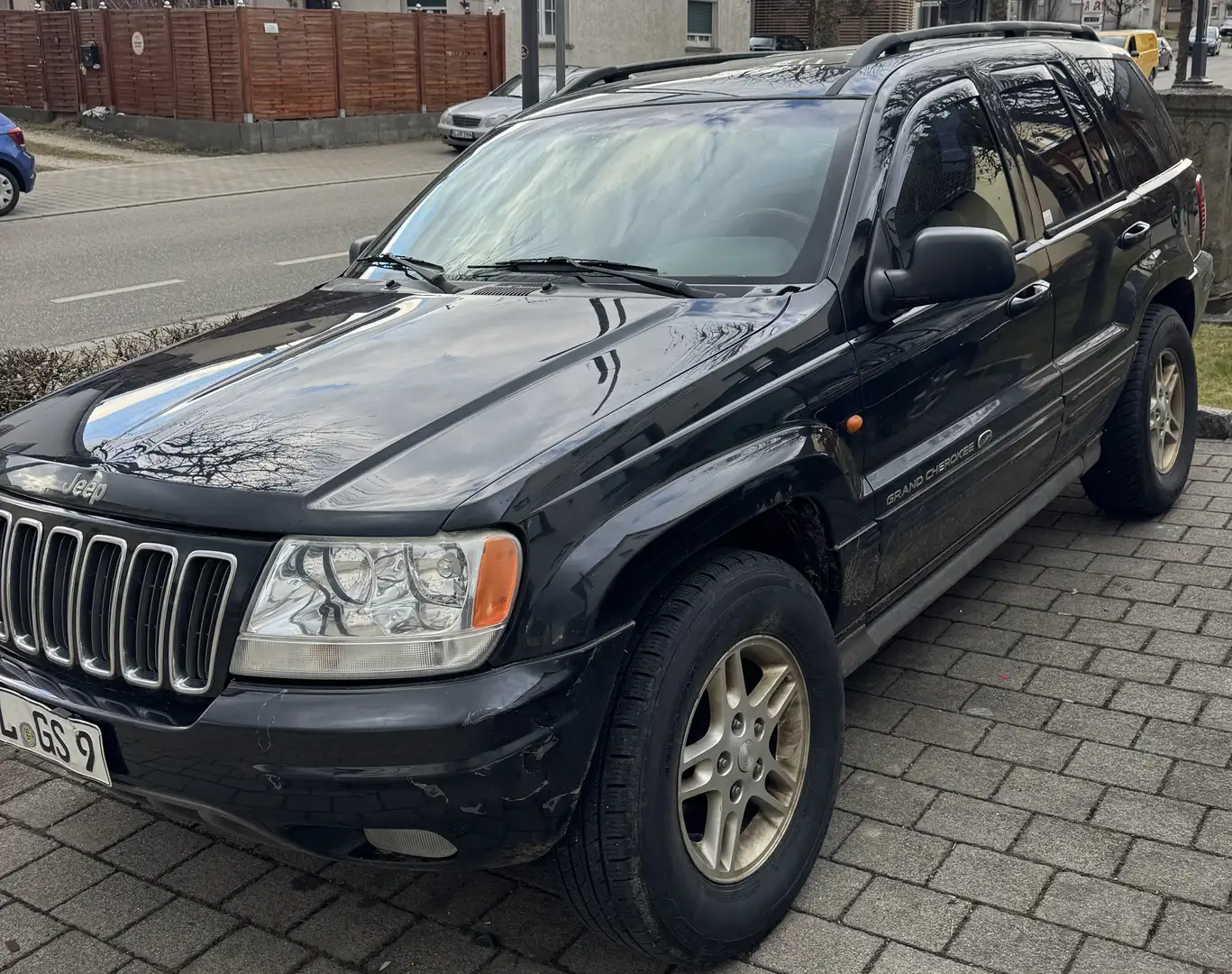 Jeep Grand Cherokee 4.7 Overland - 2
