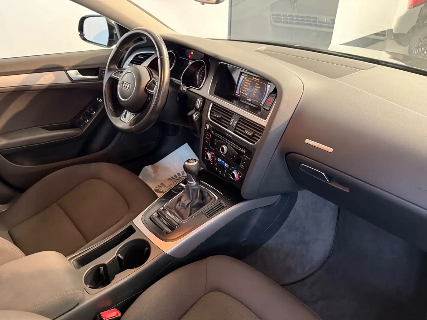 Audi A5 SPORTBACK 2.0 TFSI*AUT*SITZH*MFL*XENON*S-LINE Nero - 2