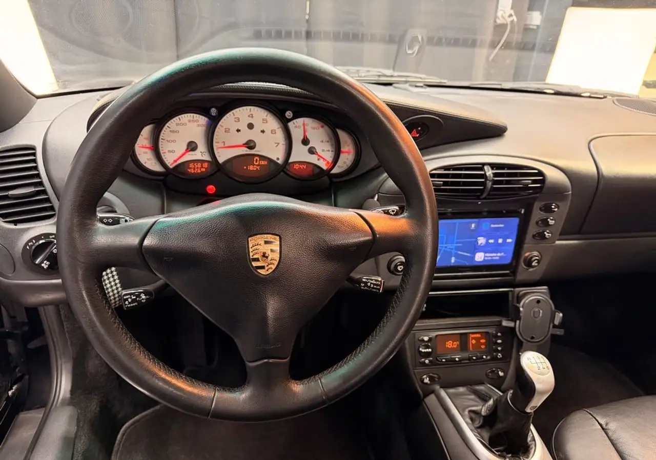 Porsche 996 Type 996 Carrera 4 Toit ouvrant CARPLAY, foto 11