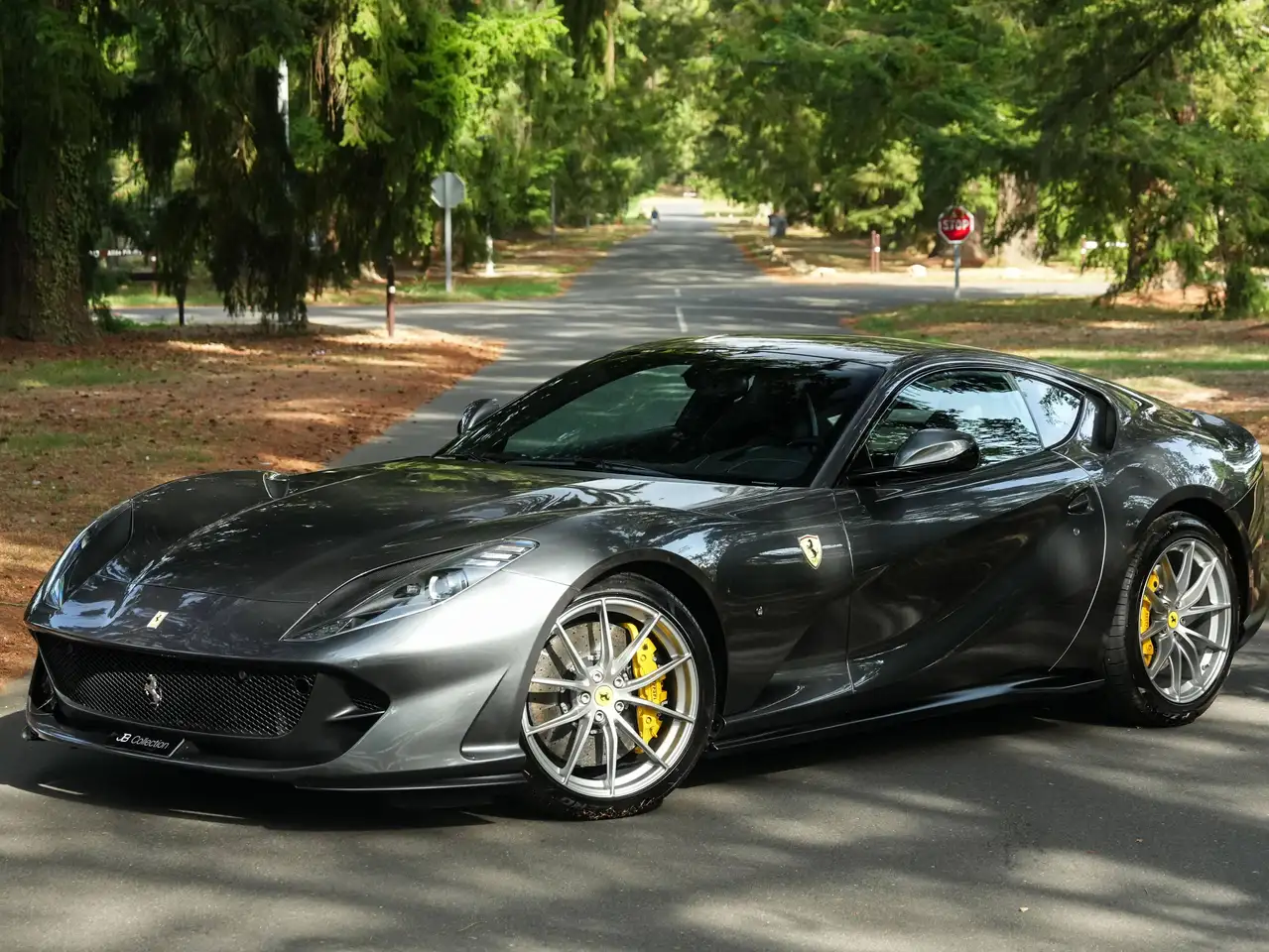 Ferrari 812