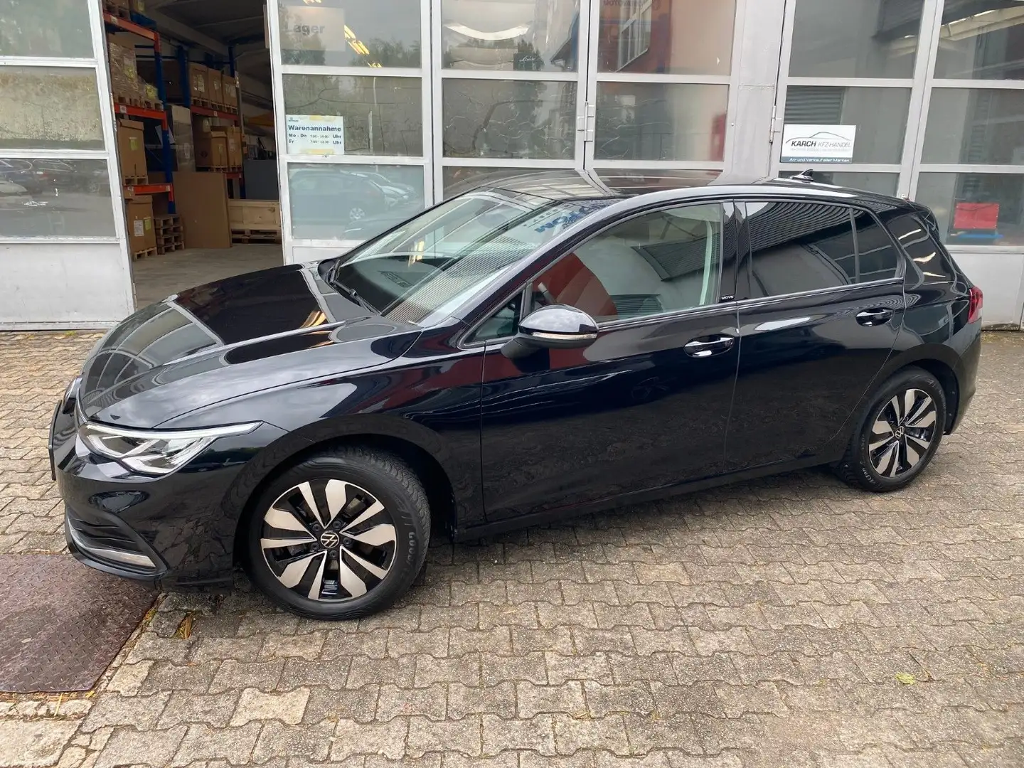 Volkswagen Golf VIII Lim. Move/Navi/ACC/1.5TSI/150PS Nero - 2