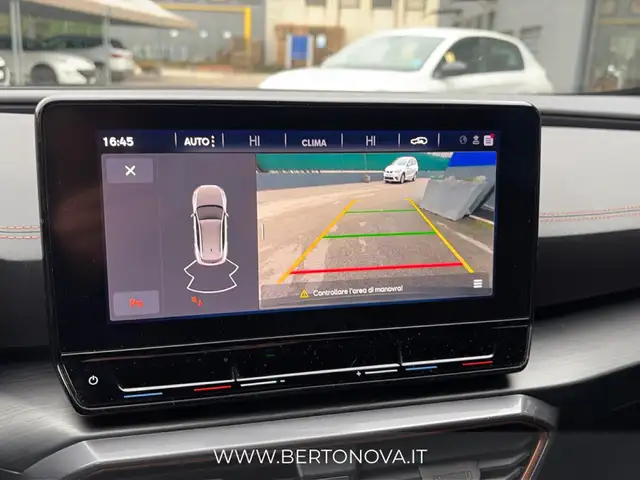 Cupra Formentor view 8