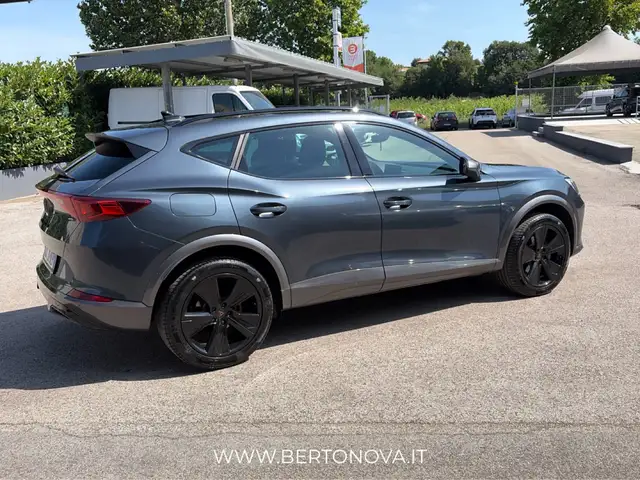 Cupra Formentor view 14