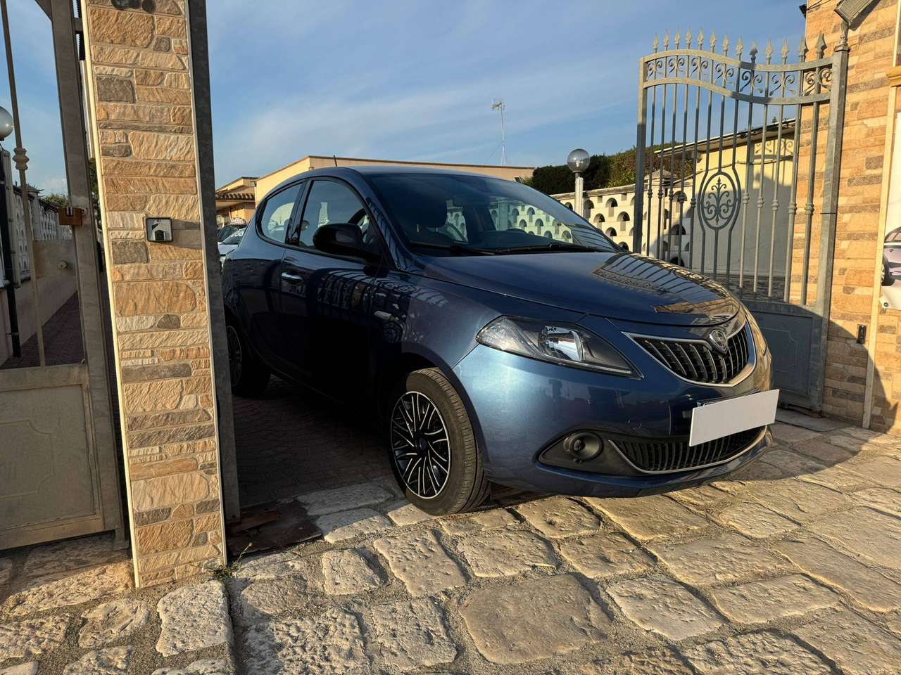 Lancia Ypsilon Ypsilon III 2021 1.0 firefly hybrid Gold Plus s