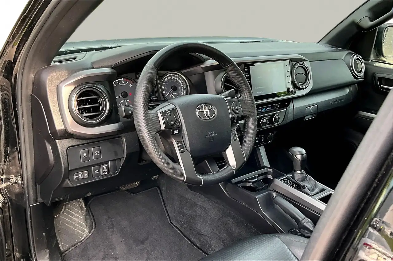 Toyota Tacoma photo Toyota Tacoma