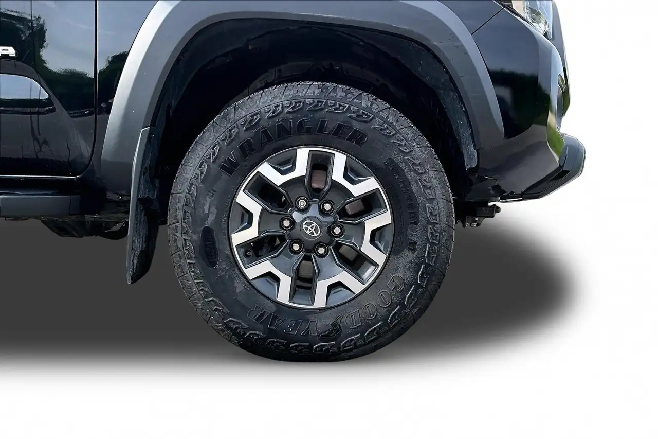 Toyota Tacoma photo Toyota Tacoma