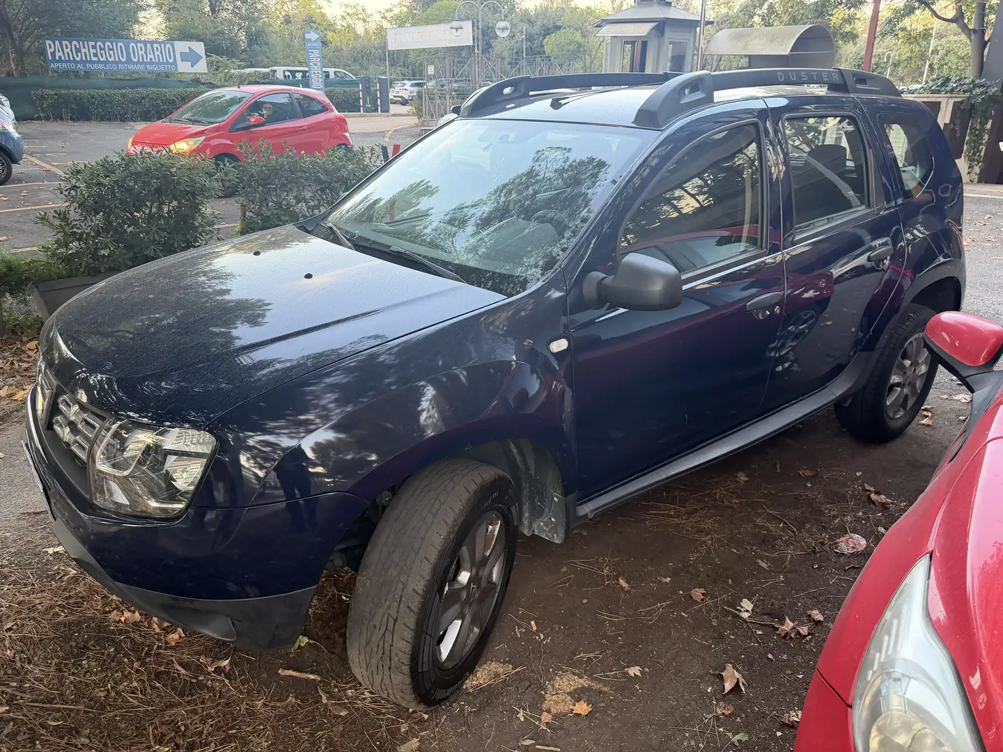 Dacia Duster 1.6 Laureate Family Gpl 4x2 s&s 115cv Blu/Azzurro - 1