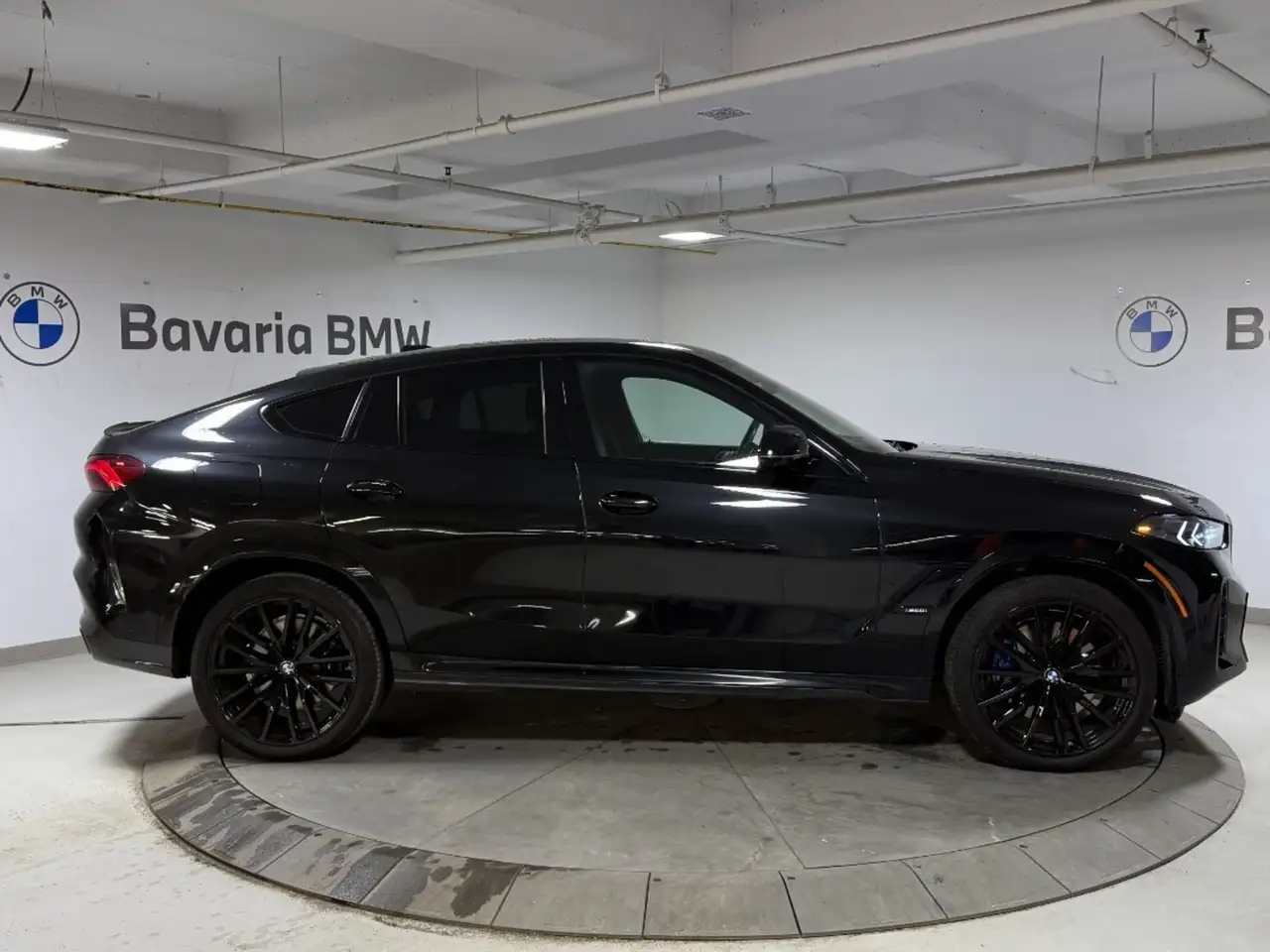 BMW X6 снимка BMW X6