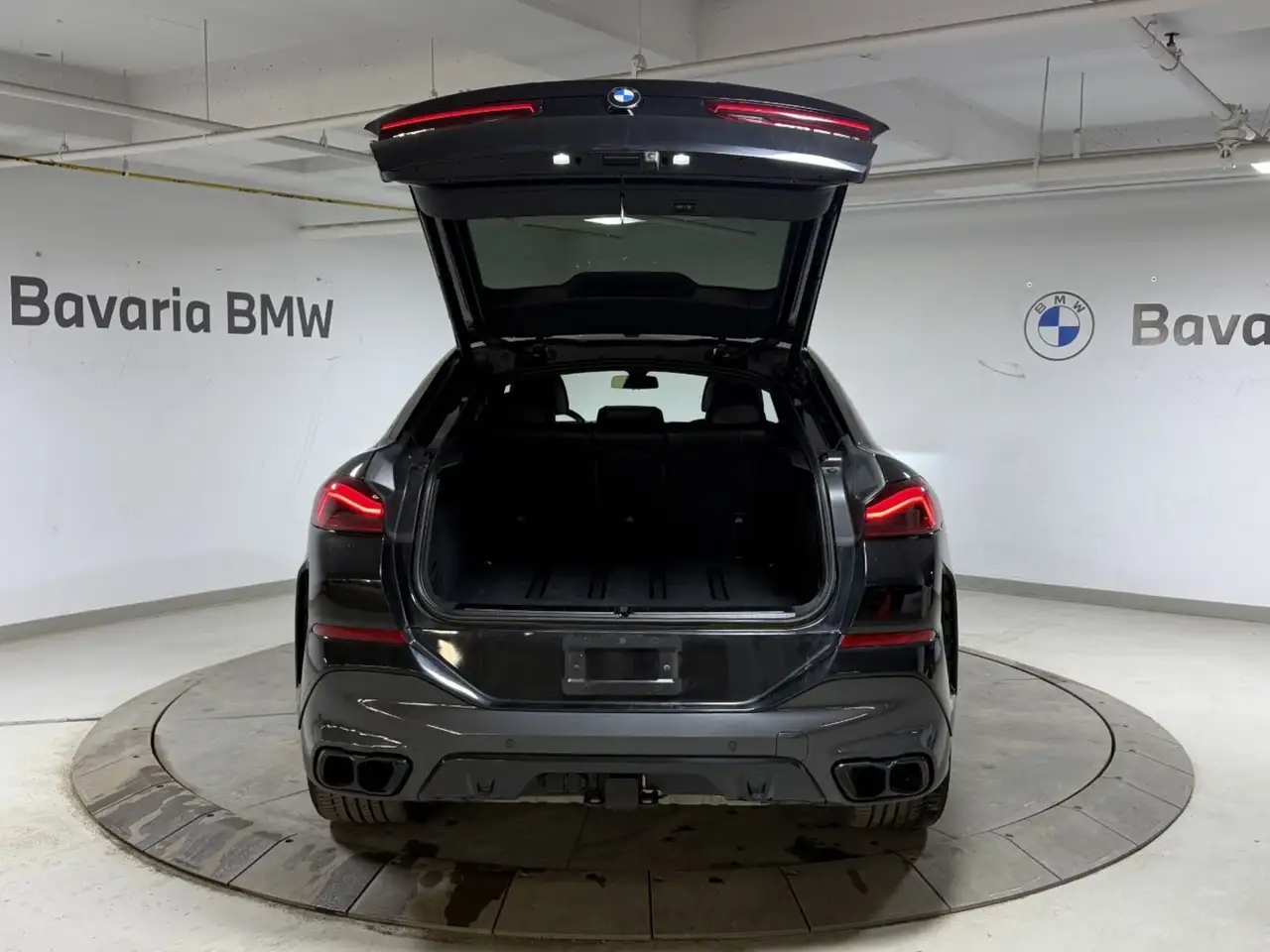 BMW X6 снимка BMW X6