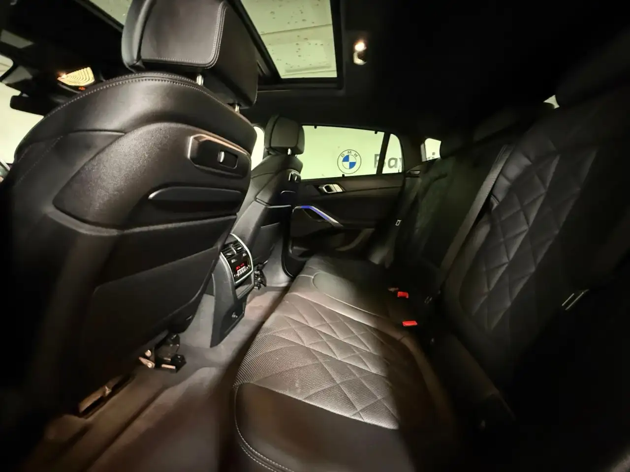 BMW X6 снимка BMW X6