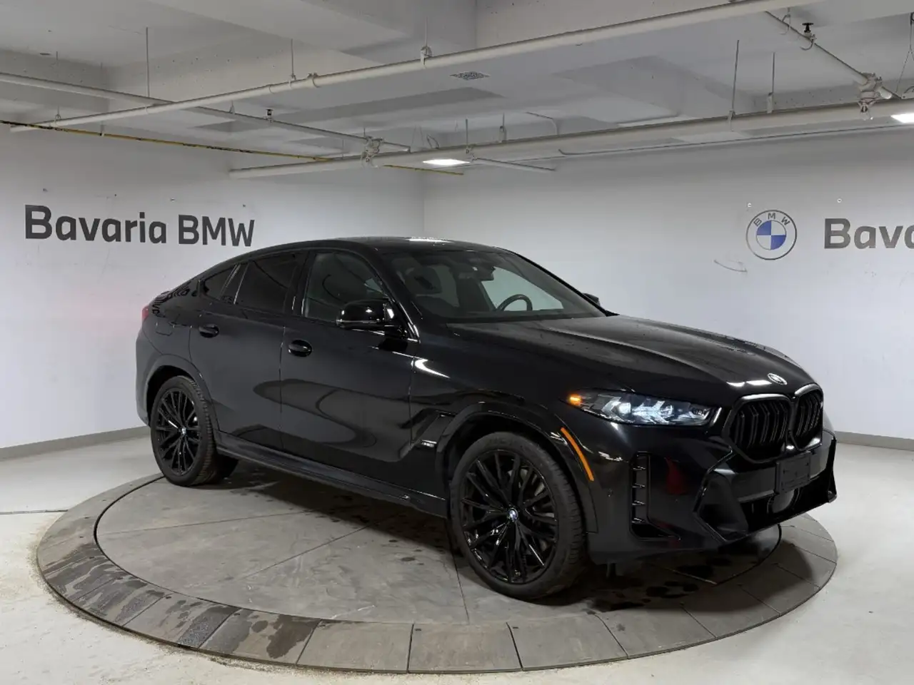 BMW X6 снимка BMW X6