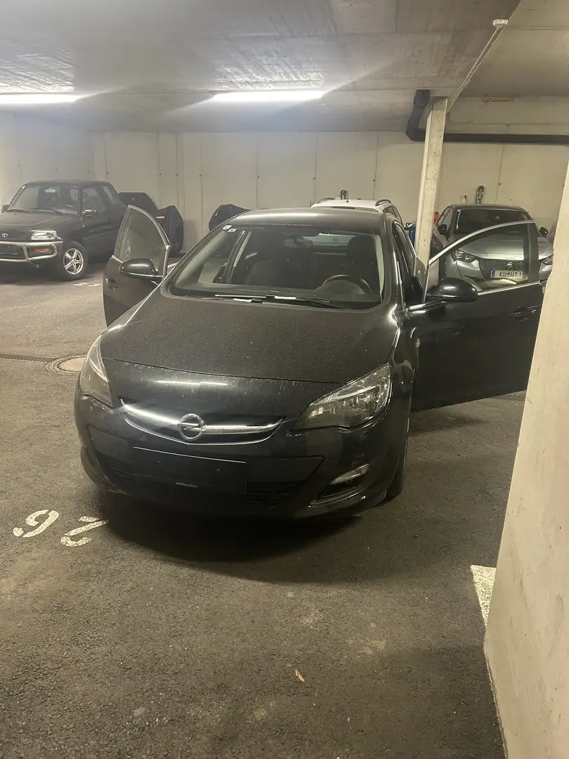 Opel Astra Astra 1,4 ecoflex Österreich Edition Start/Stop Sy Schwarz - 1