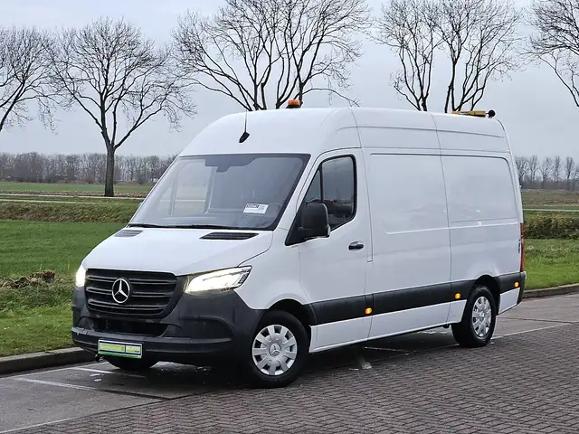Mercedes-Benz Sprinter 315 1.9 CDI L2H2 airco, navi, mbux, camera, trekha