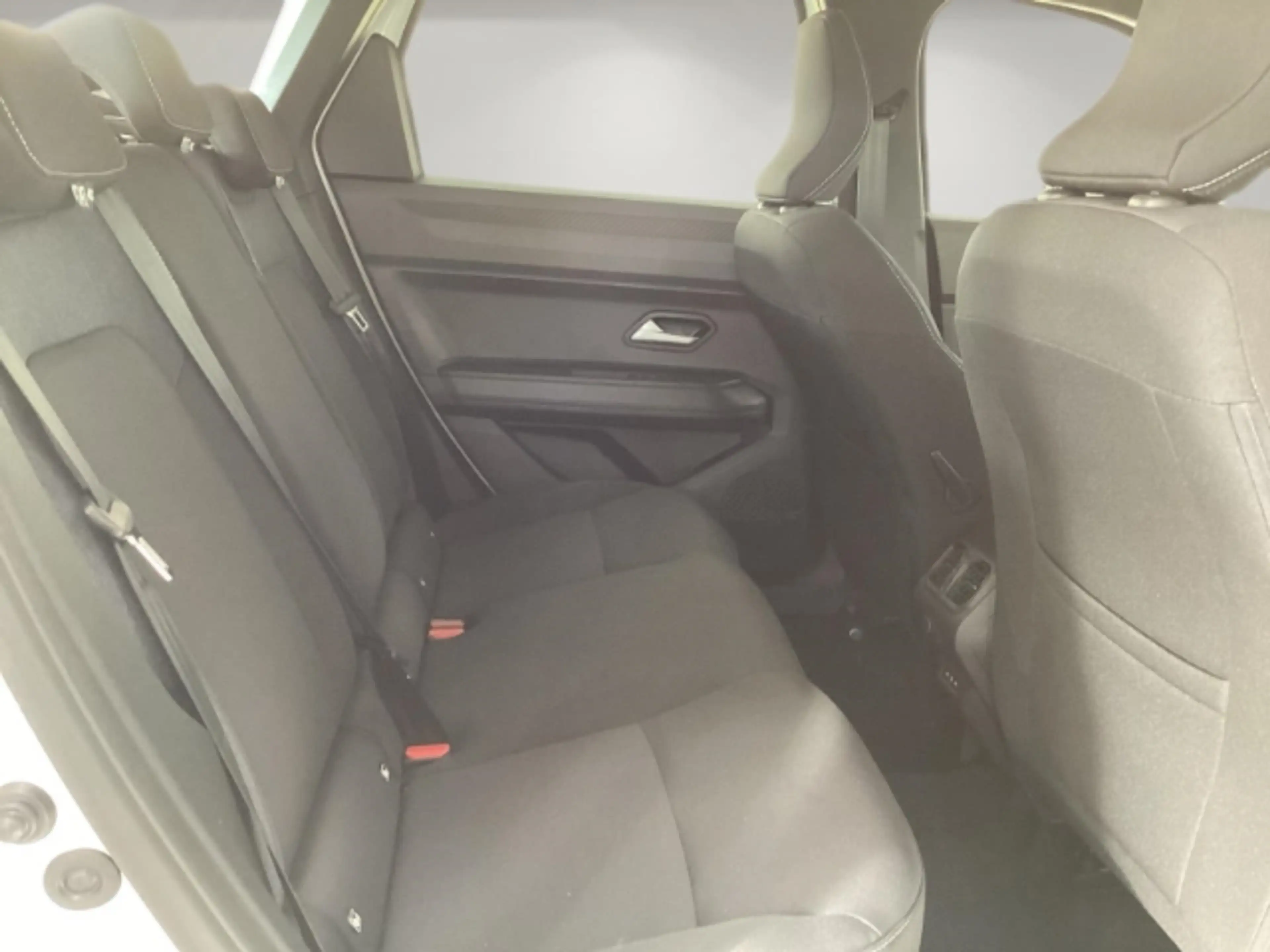 Dacia Bigster Expression TCe140+WinterPlus-P+Navi+Klimaauto.+17' — photo 13