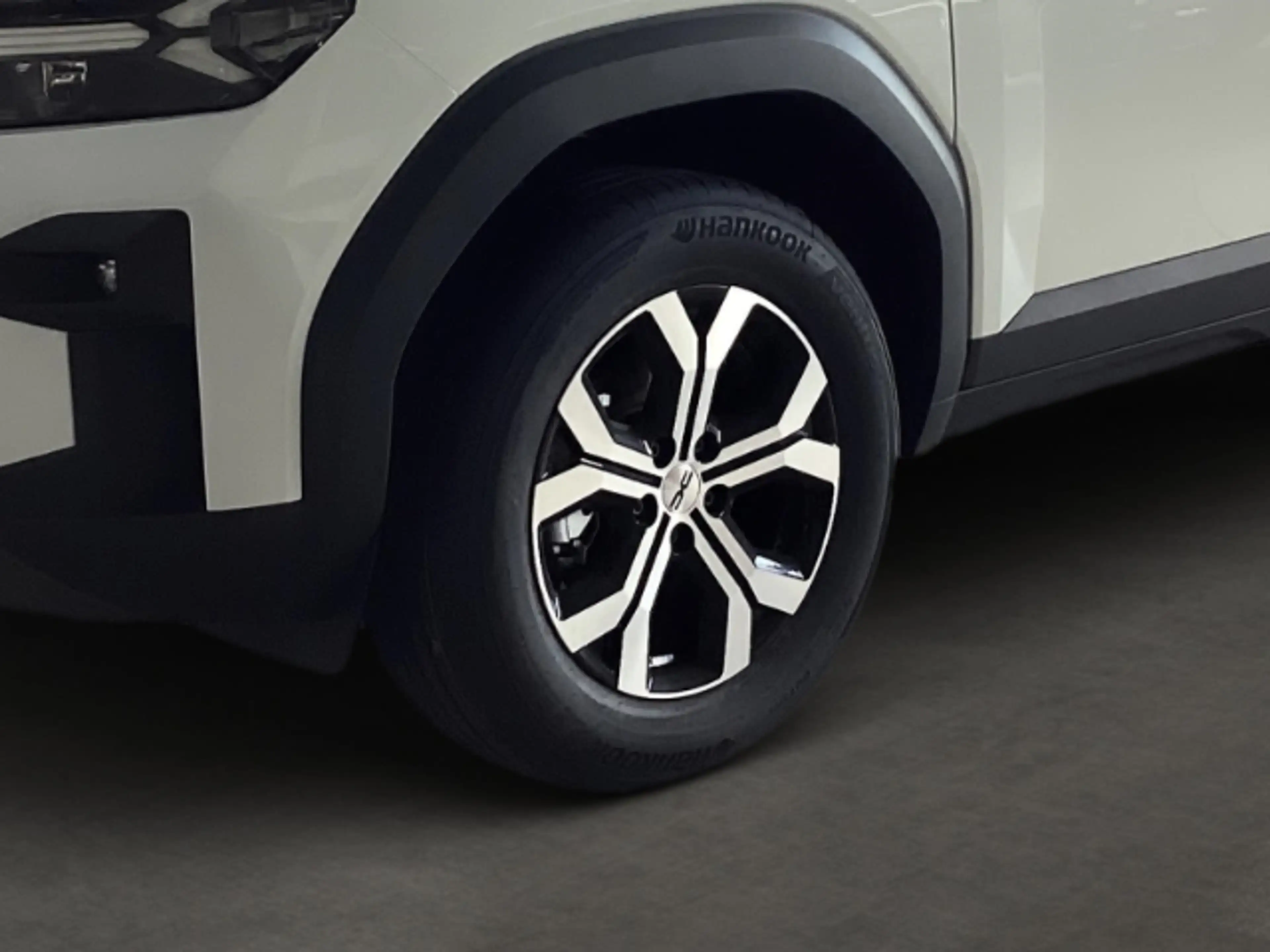 Dacia Bigster Expression TCe140+WinterPlus-P+Navi+Klimaauto.+17' — photo 6