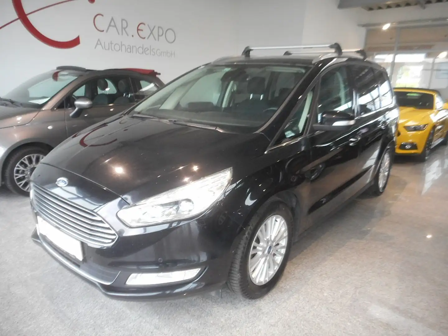 Ford Galaxy 2,0 TDCi AWD Titanium Start/Stop Powershift Schwarz - 1