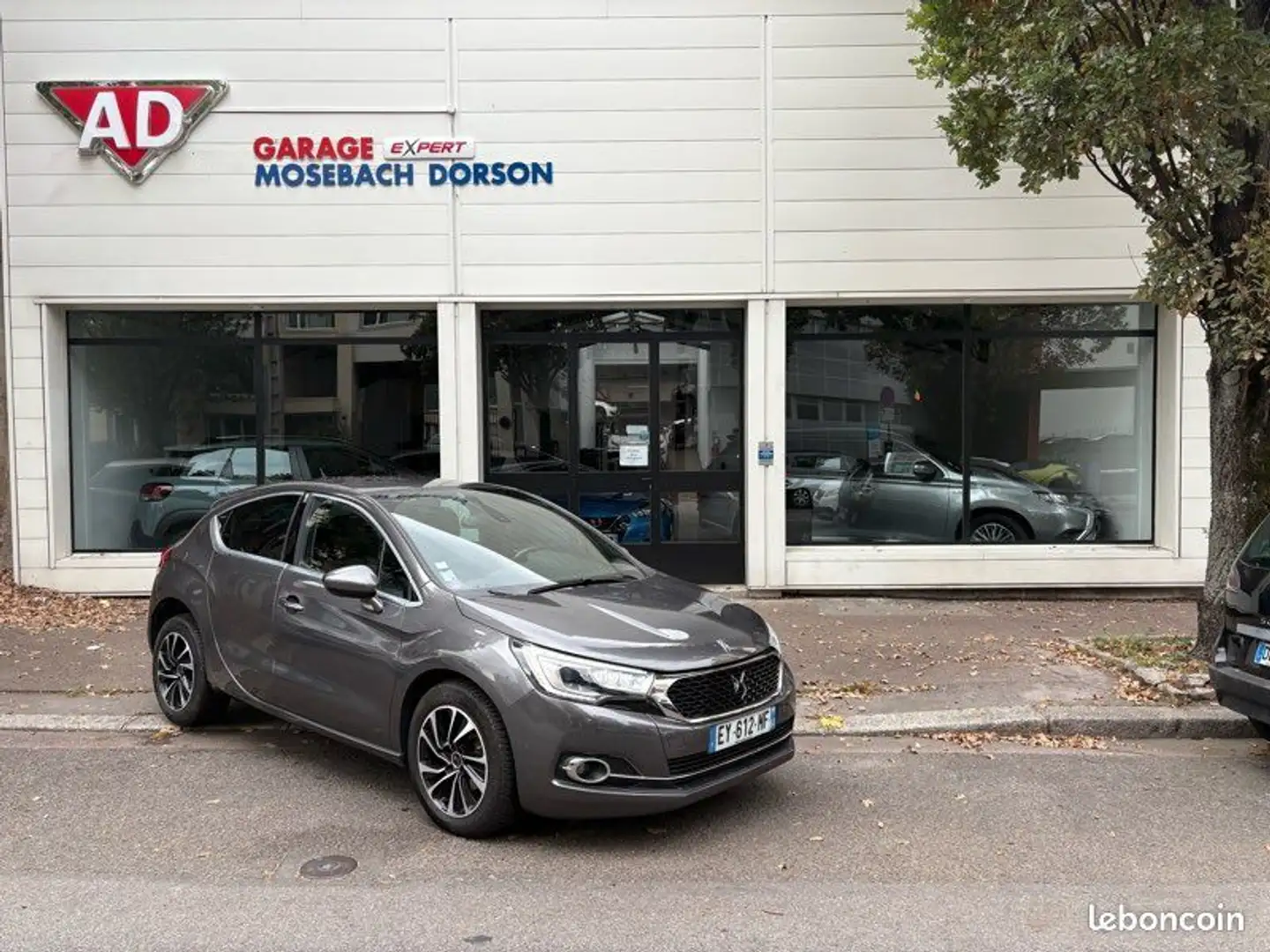 DS Automobiles DS 4 Ds4 Sport Chic 1.2 puretech 130 cv 12-2016 76000 kms Grijs - 1