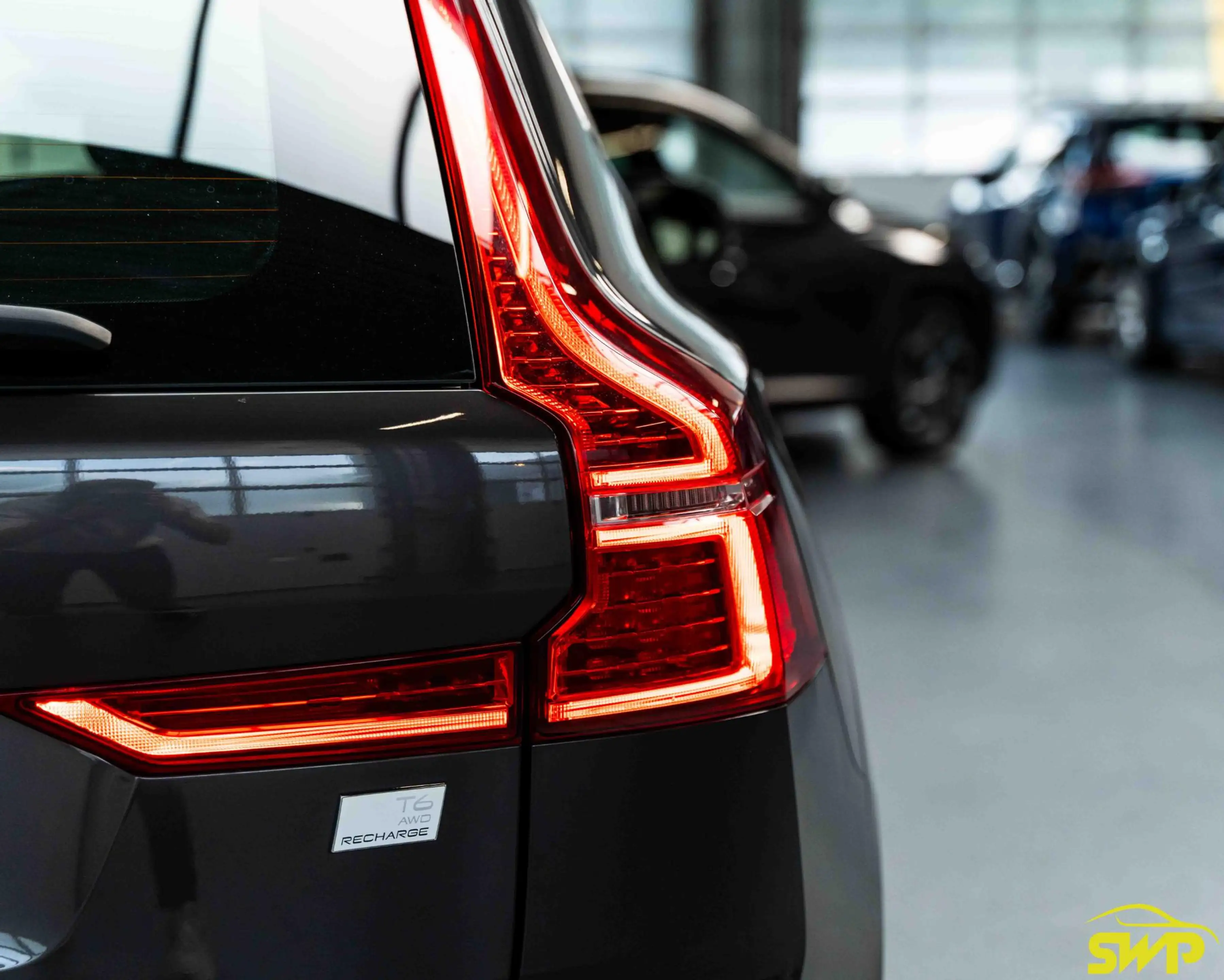 Volvo XC60 2.0 T6 Plug-in hybrid AWD Plus Bright Long range | — photo 28