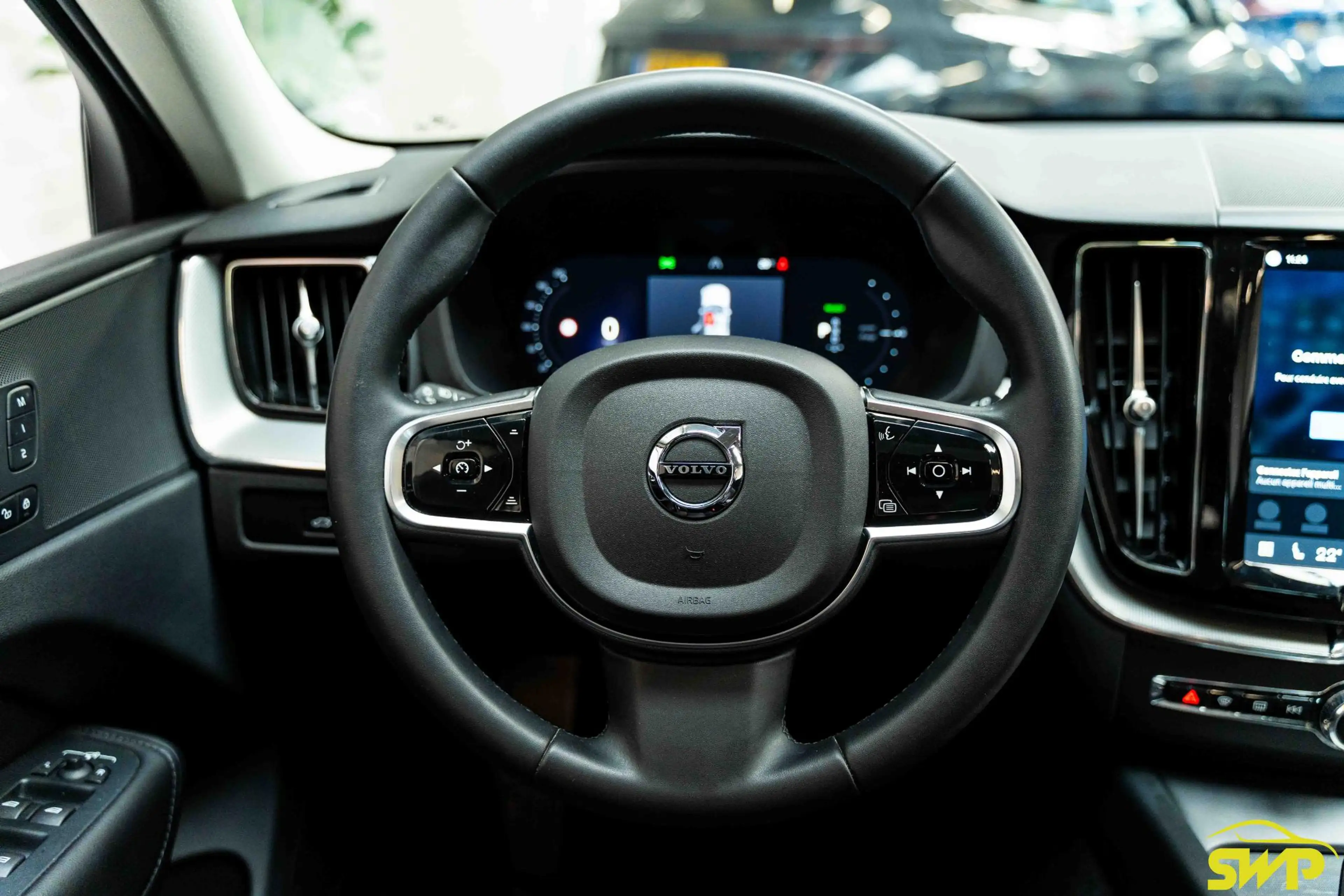Volvo XC60 2.0 T6 Plug-in hybrid AWD Plus Bright Long range | — photo 9