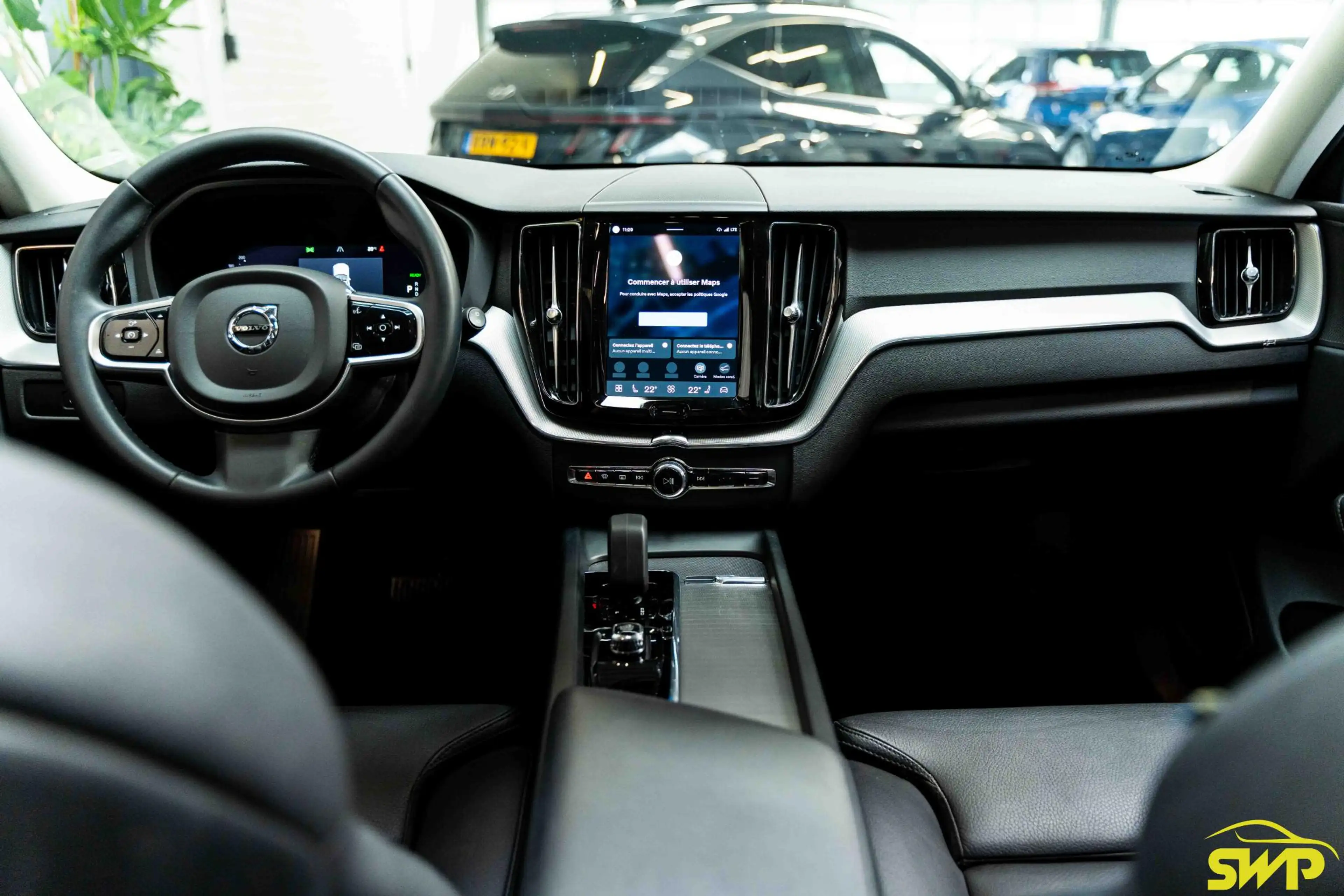 Volvo XC60 2.0 T6 Plug-in hybrid AWD Plus Bright Long range | — photo 3