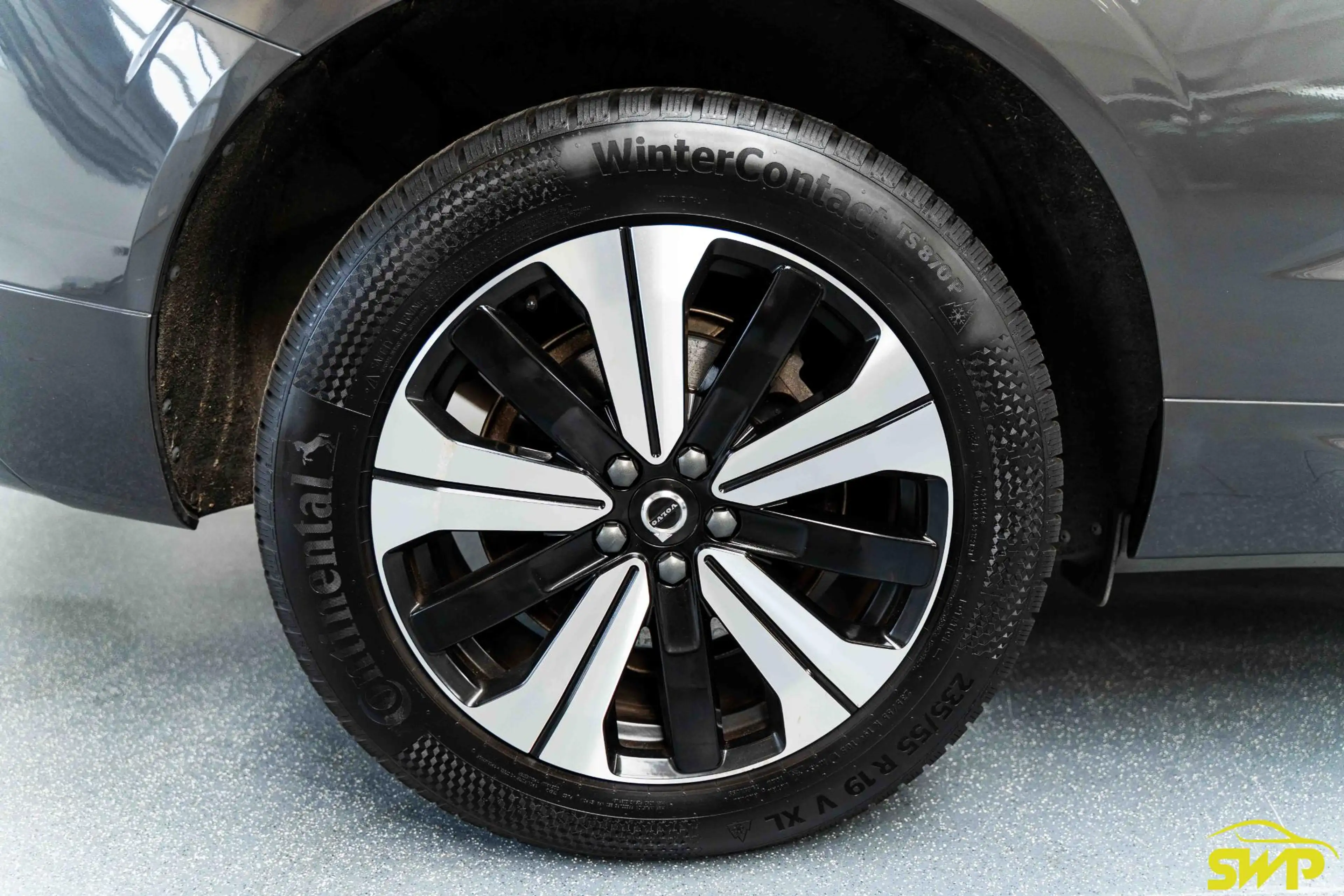 Volvo XC60 2.0 T6 Plug-in hybrid AWD Plus Bright Long range | — photo 26