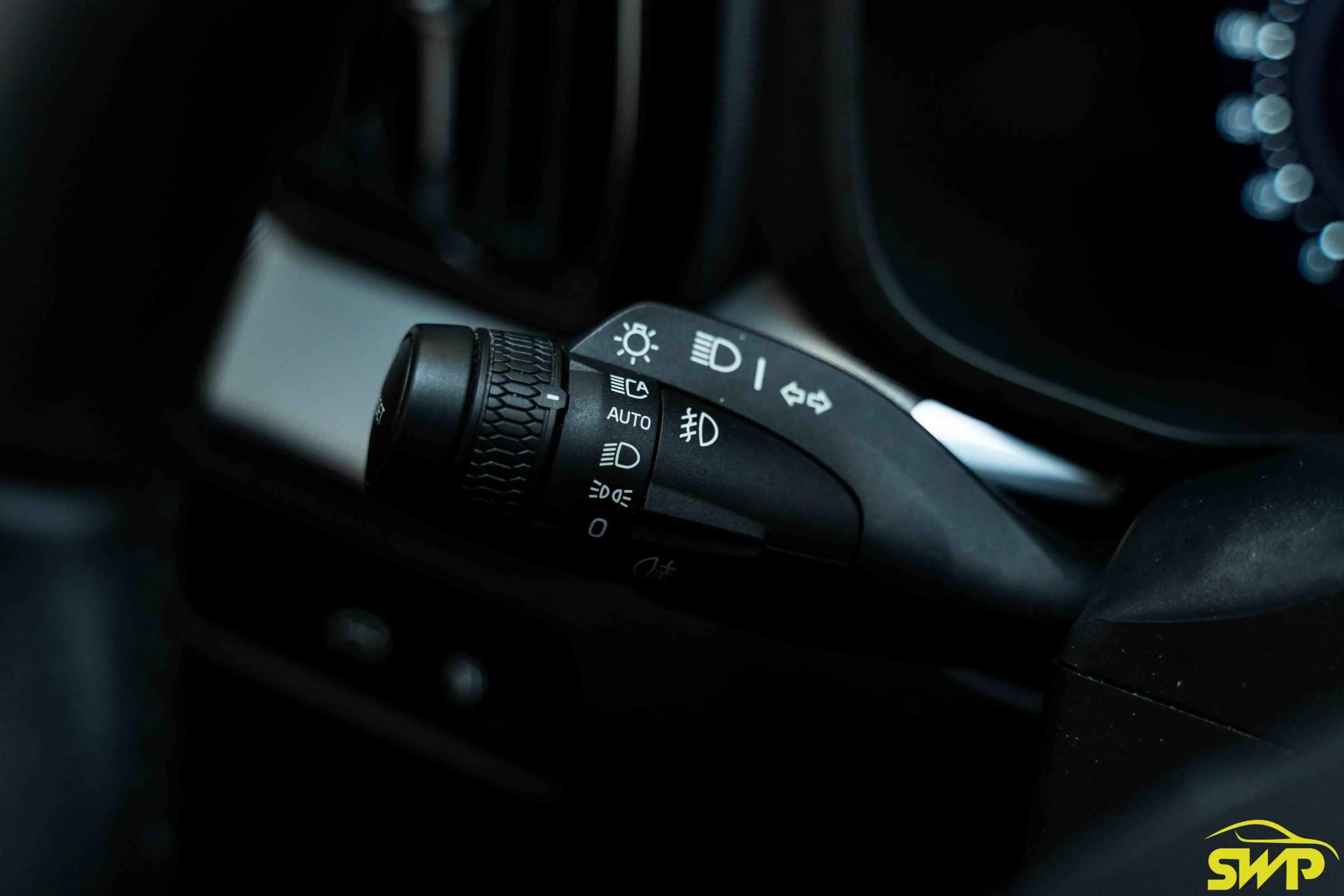 Volvo XC60 2.0 T6 Plug-in hybrid AWD Plus Bright Long range | — photo 15
