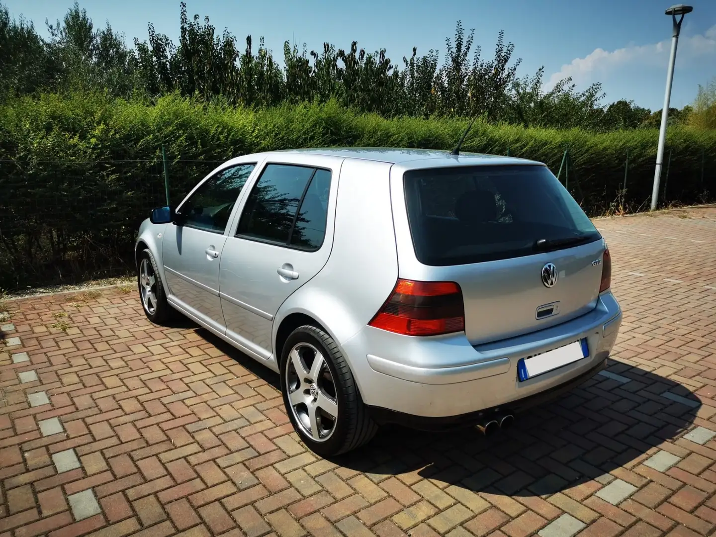 Volkswagen Golf GTI 5p 1.8 20v - 2