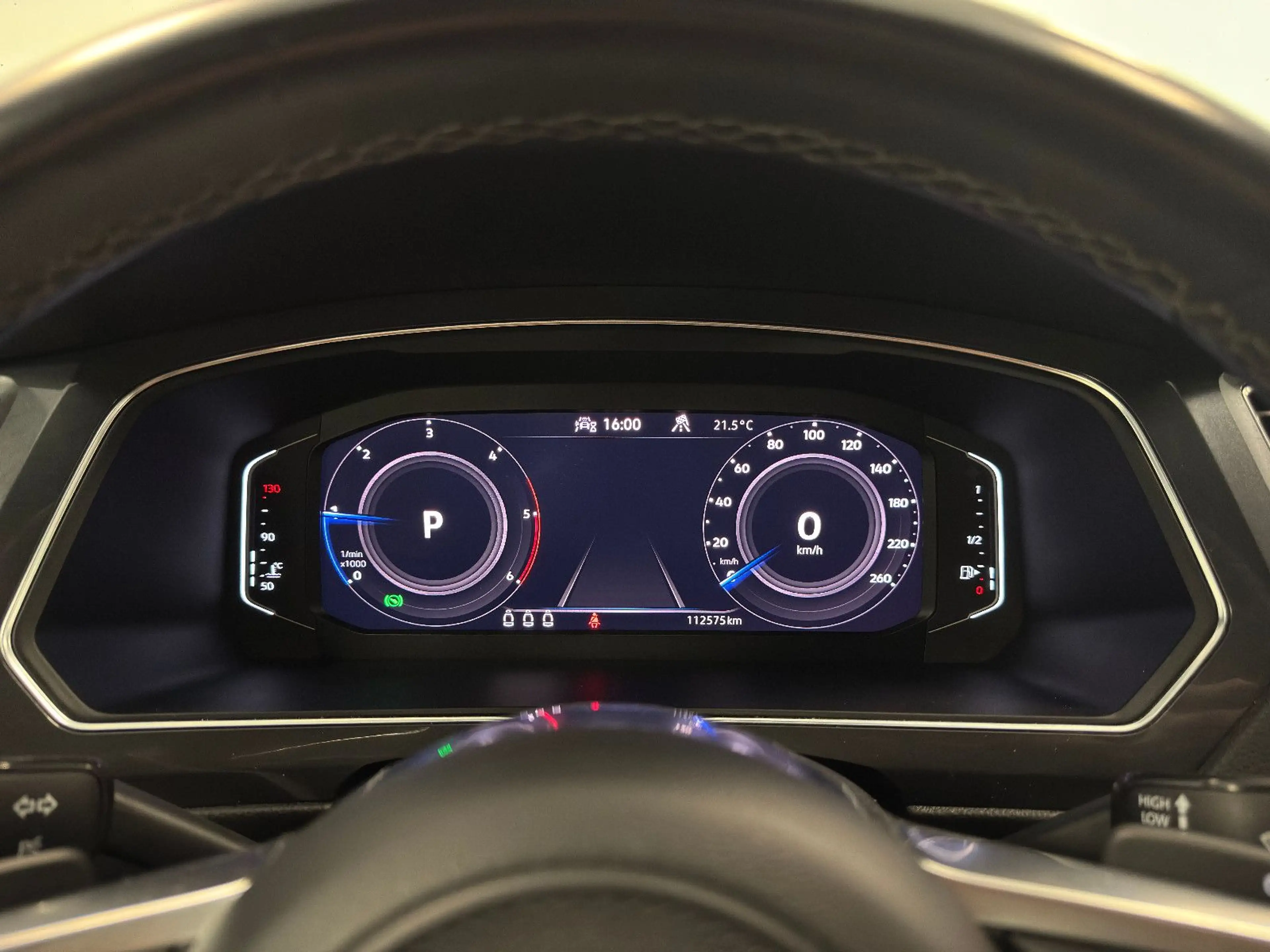Volkswagen Tiguan Allspace 4Motion LED R-Line AHK ACC — photo 12