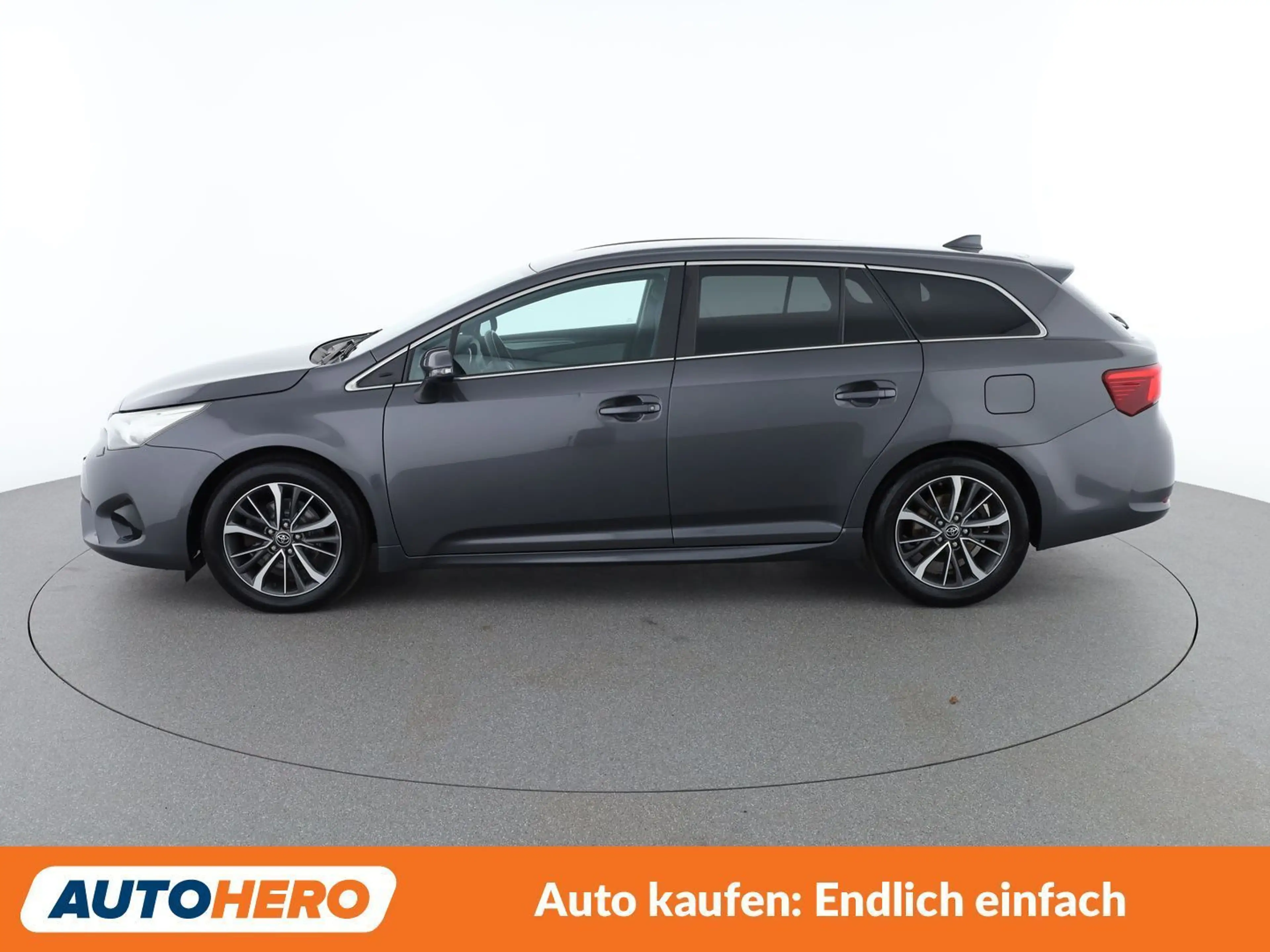 Toyota Avensis 1.6 D-4D Active Plus — photo 3