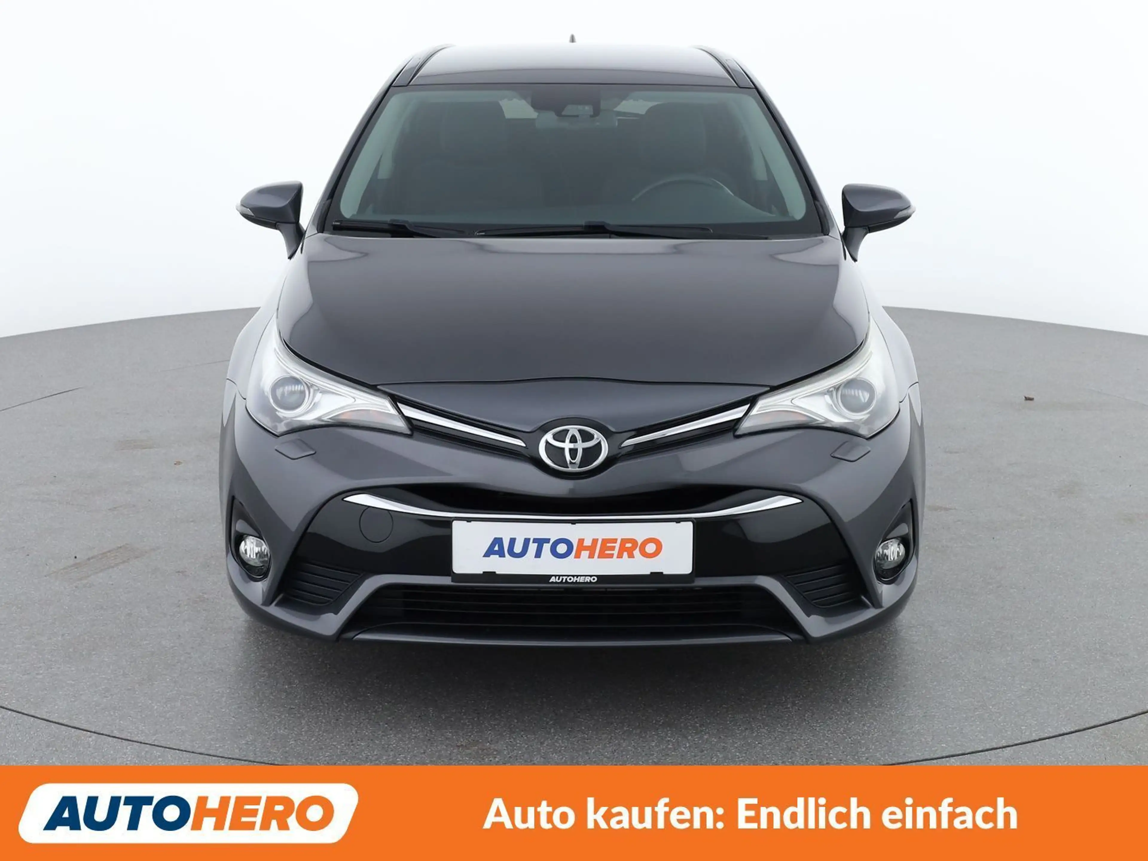 Toyota Avensis 1.6 D-4D Active Plus — photo 9