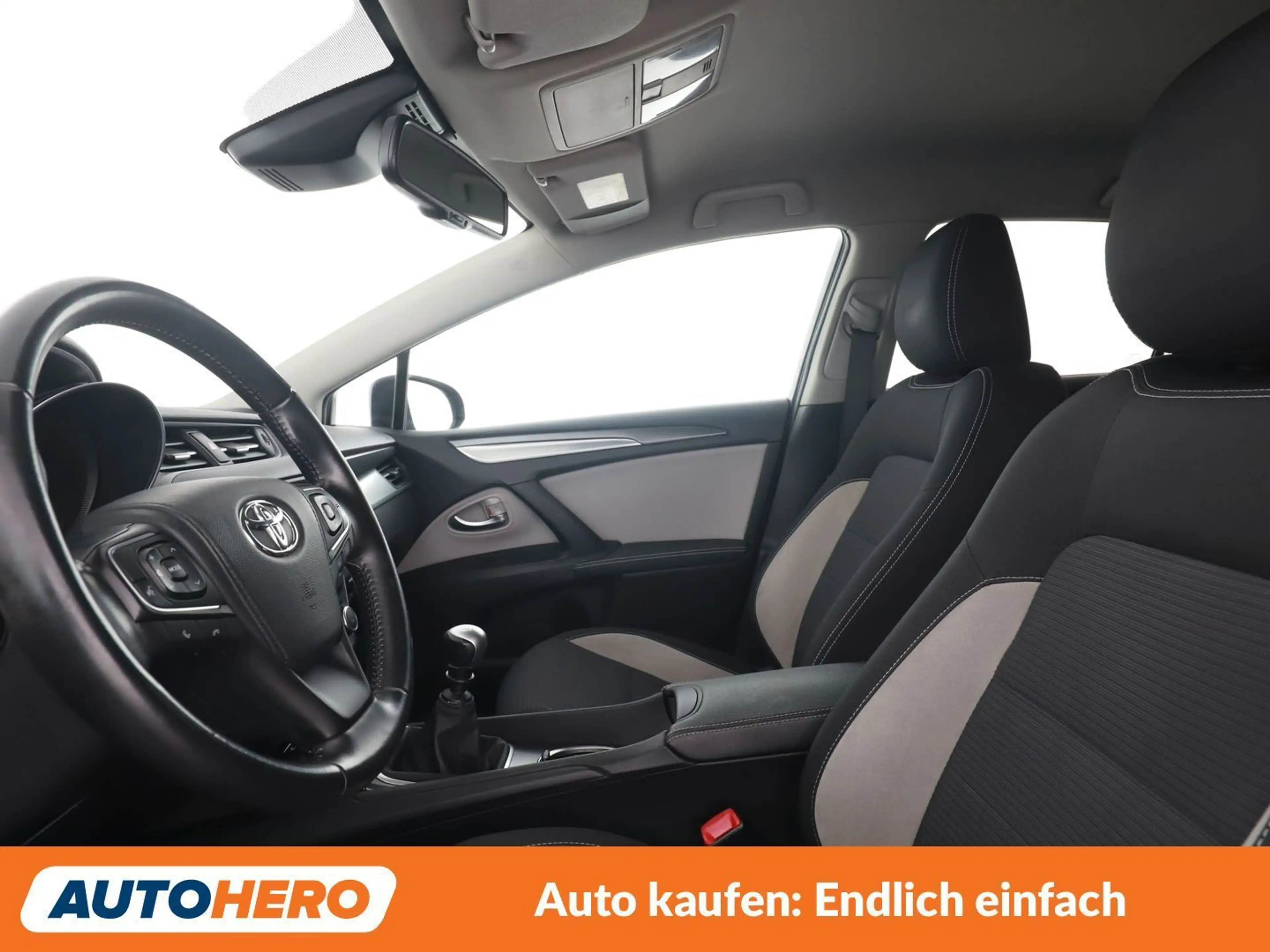 Toyota Avensis 1.6 D-4D Active Plus — photo 10