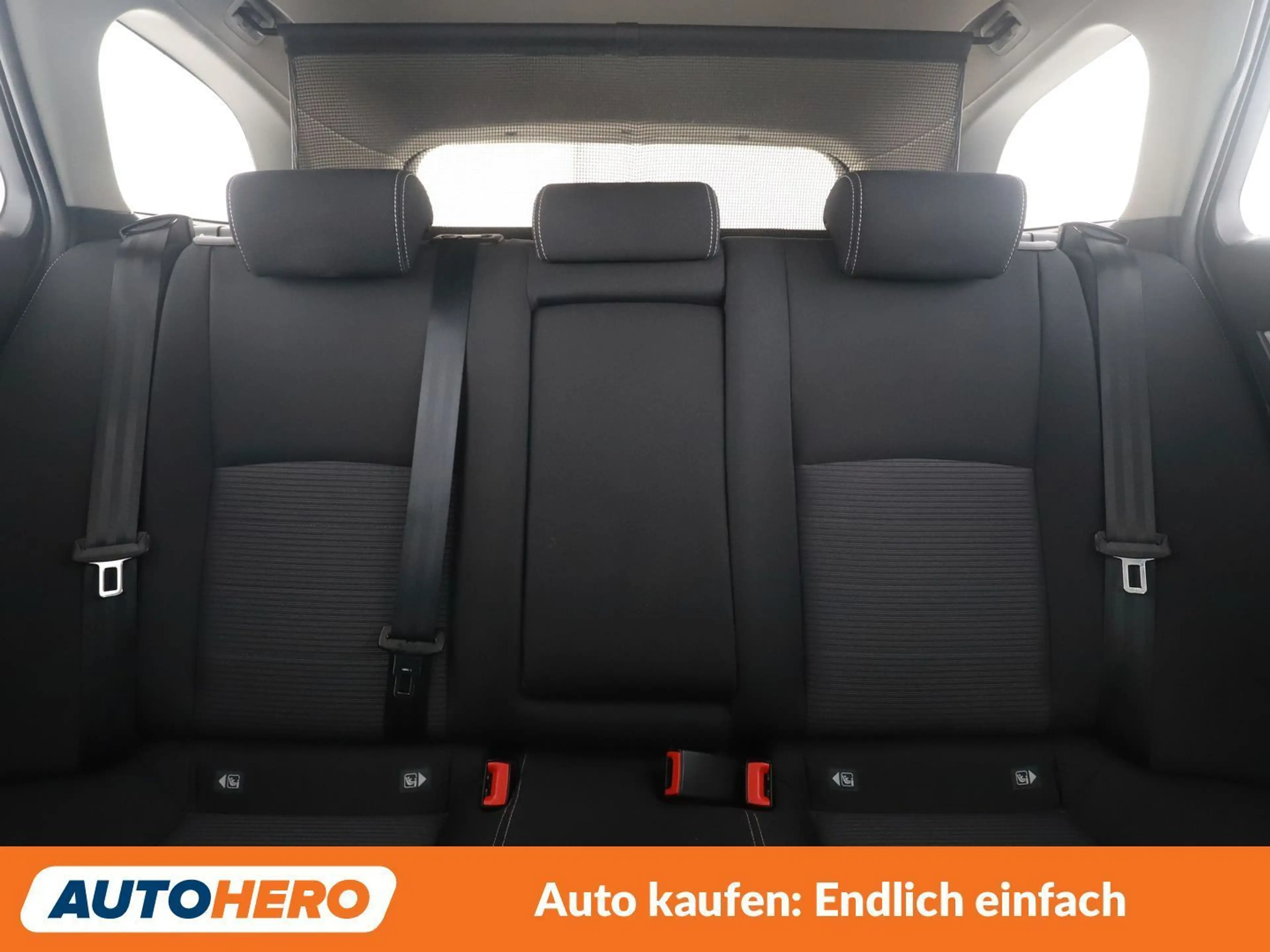 Toyota Avensis 1.6 D-4D Active Plus — photo 15