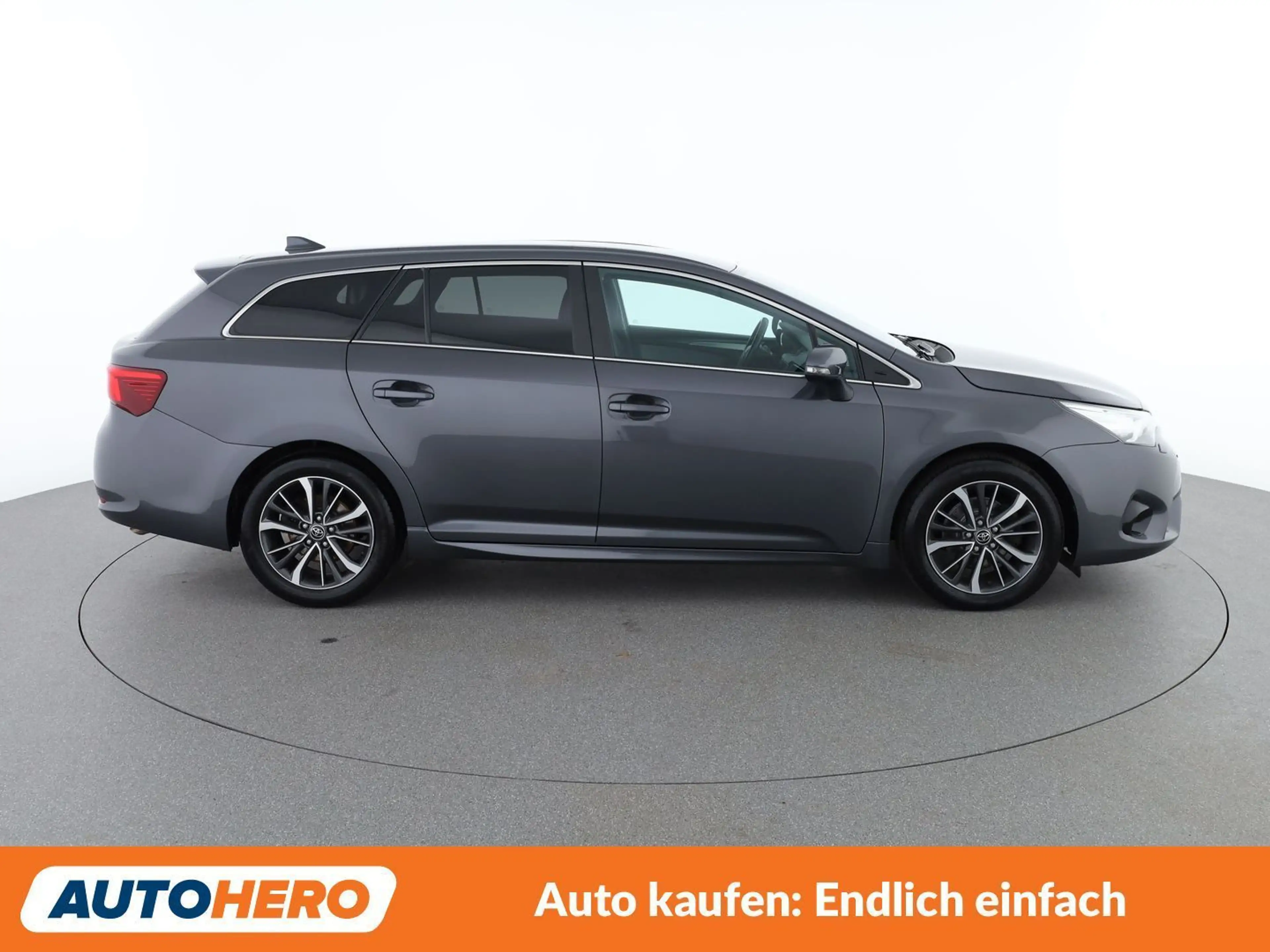 Toyota Avensis 1.6 D-4D Active Plus — photo 7