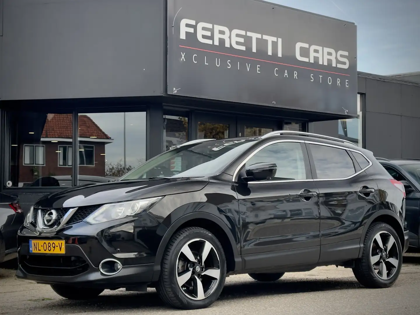 Nissan Qashqai 1.2 AUT CONNECT EDITION 109D.KM! PANODAK LEDER NAV Noir - 1
