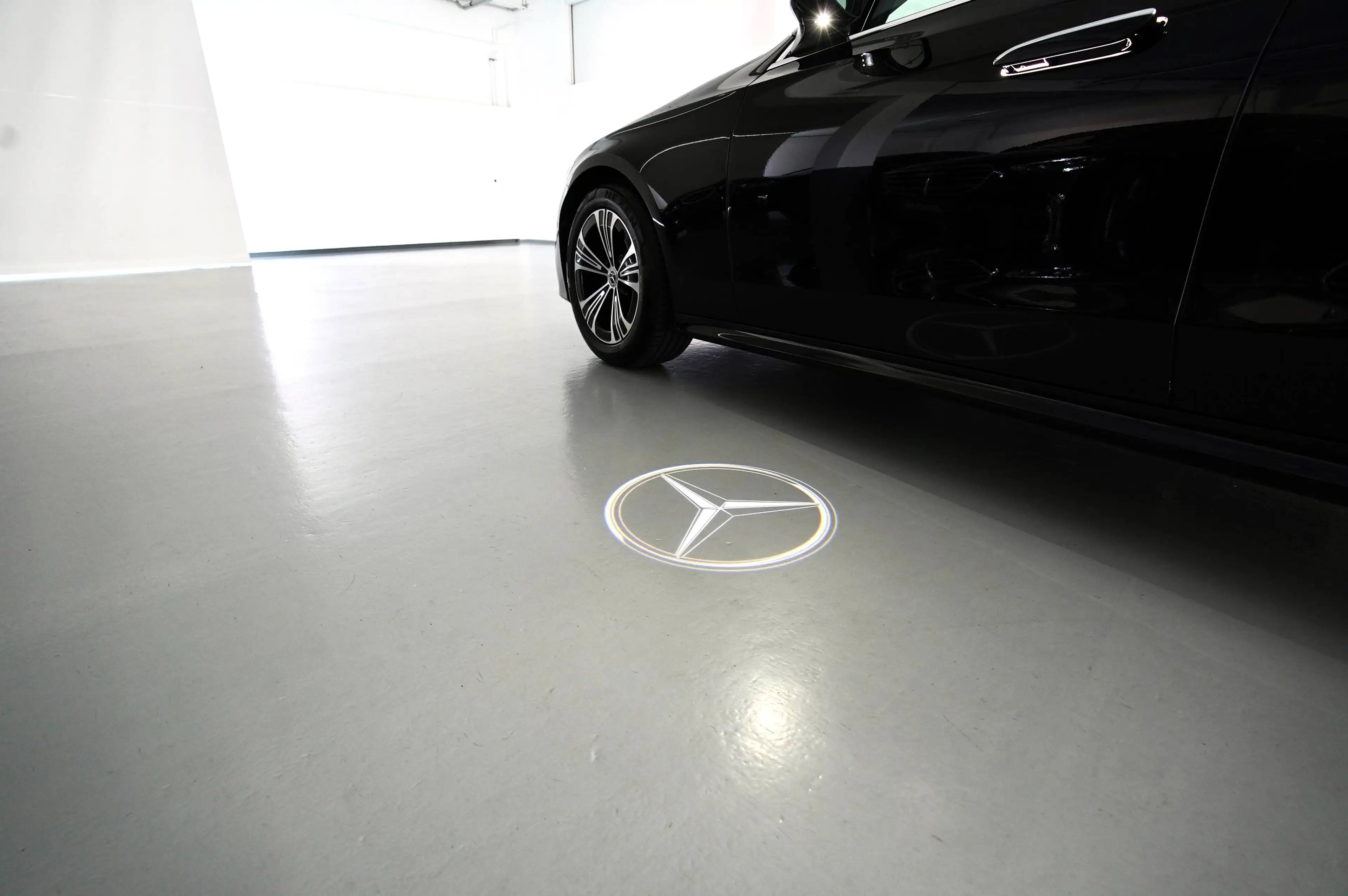 Mercedes-Benz E 220 E 220 d T ! 2026 ! AVANTGARDE / DISTRONIC / KEYLESS - GO / WINTER-PAKET +++ — photo 13