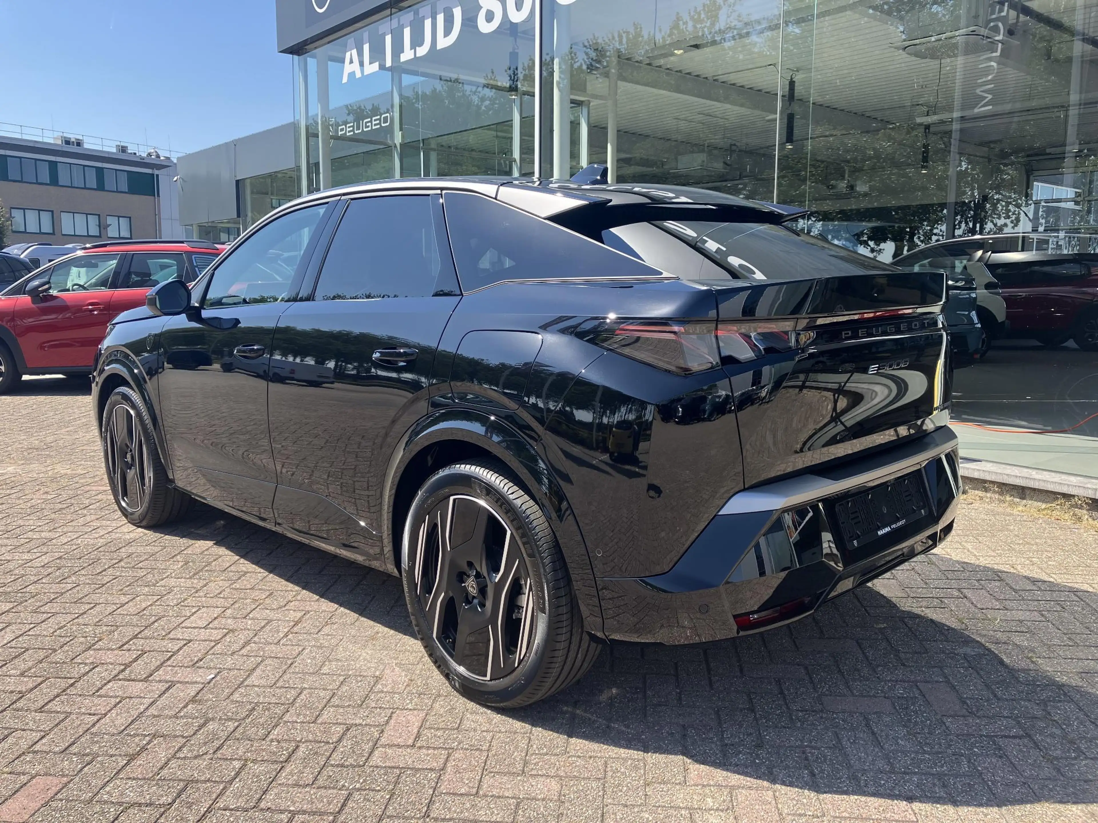 Peugeot 3008 e-3008 GT Long Range 230 97 kWh VOORRAAD KORTING — photo 4