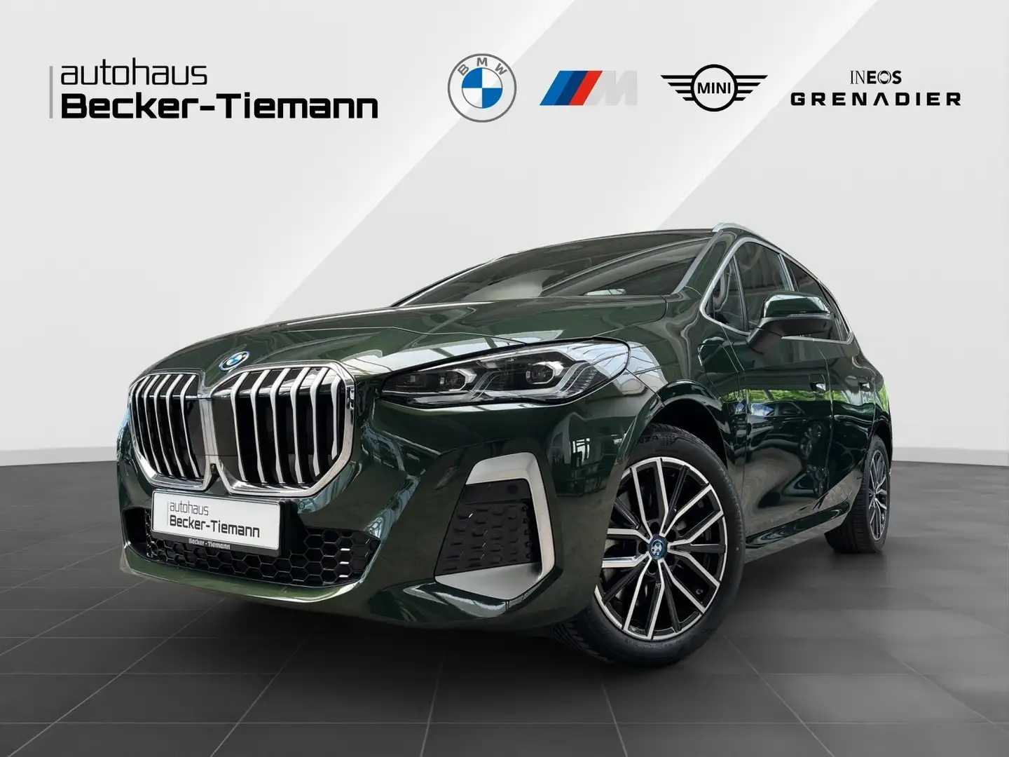 BMW 230 e xDrive Active Tourer M Sport Head-Up/Pano/PA+ Grün - 1