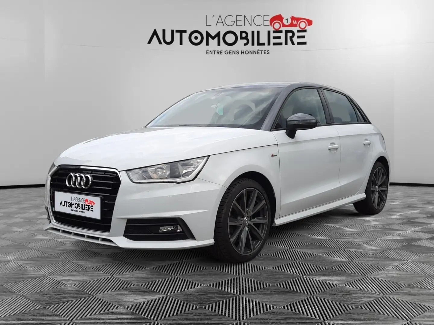 Audi A1 Sportback 1.4 TFSI S-Line S-tronic/Garantie 12Mois Wit - 1