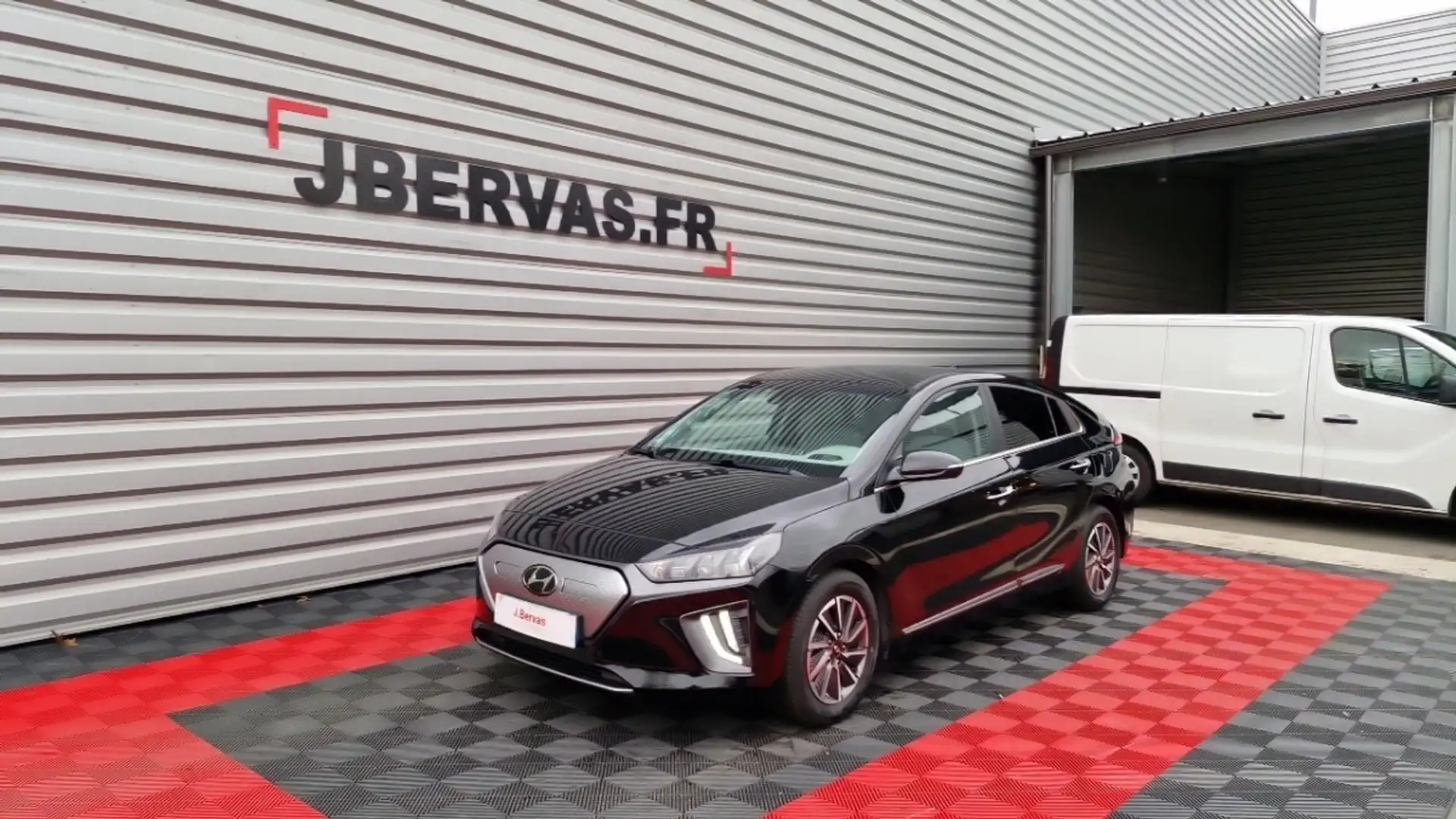 Hyundai IONIQ ELECTRIC 136 CH EXECUTIVE Noir - 1