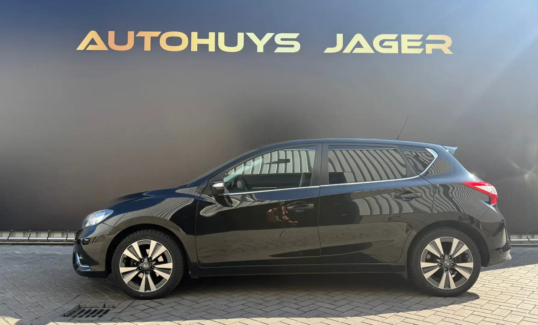 Nissan Pulsar 1.2 DIG-T N-Connecta Zwart - 2