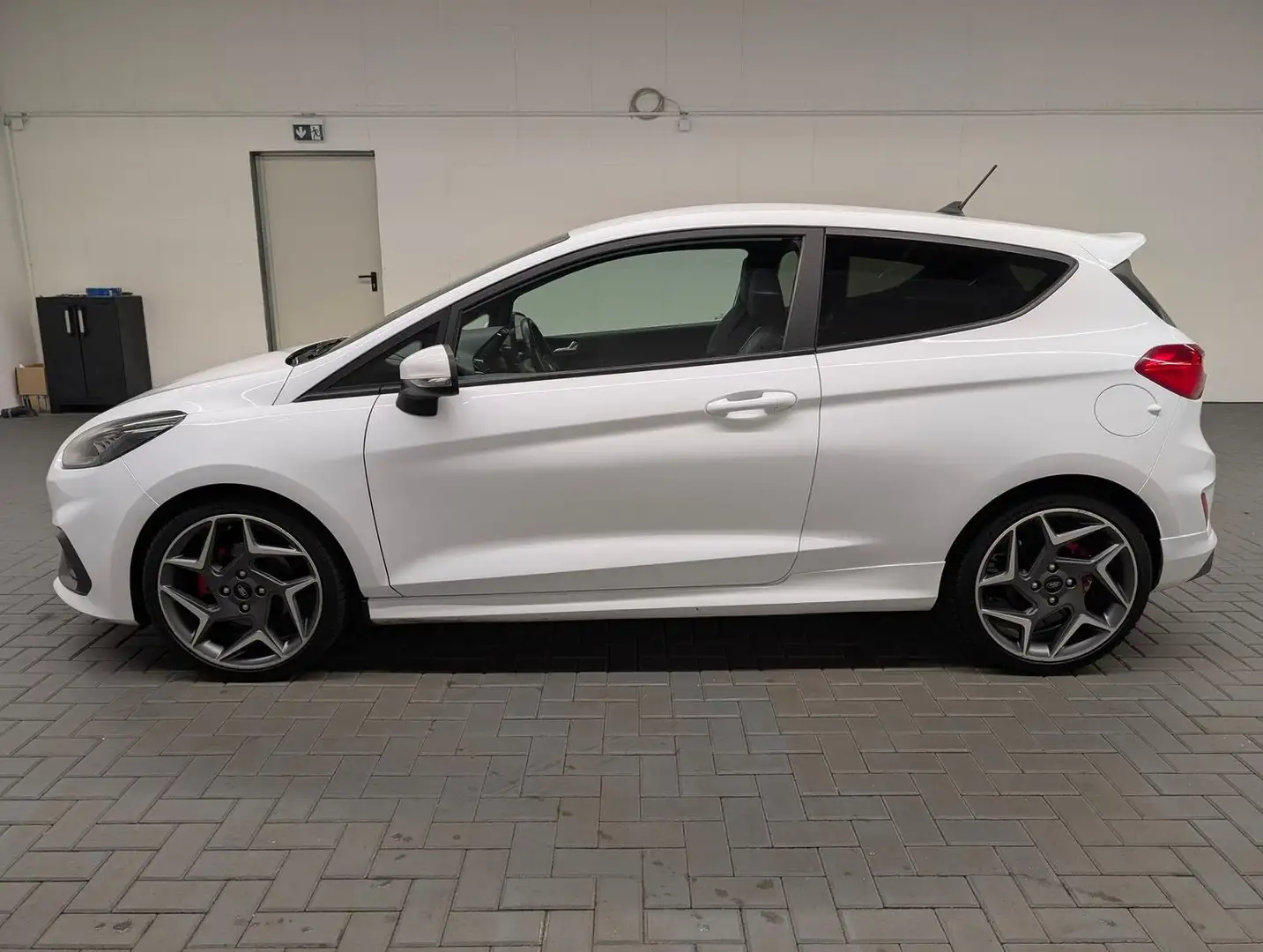 Ford Fiesta ST LED/Navi/Recaro/B&O/SHZ/LRHZ/Kam/18-LM Weiß - 2