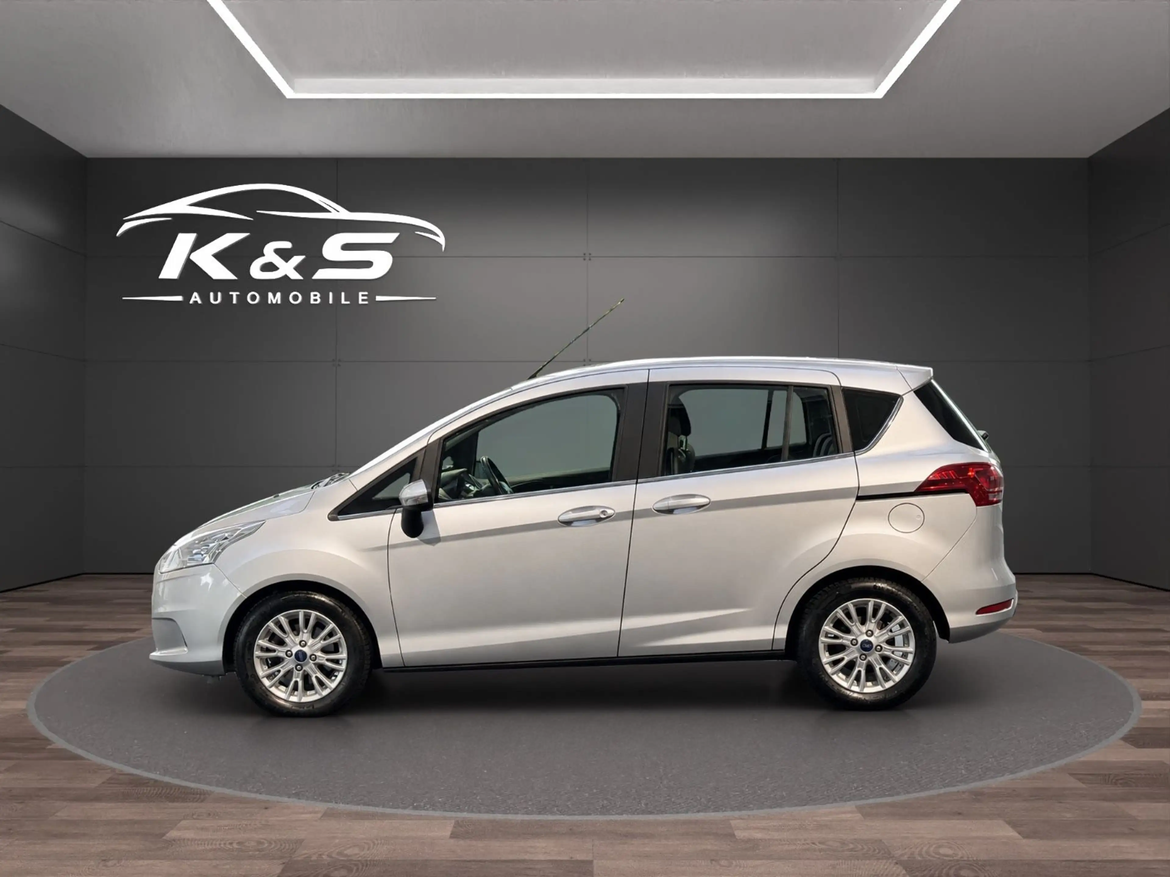 Ford B-Max B-MAX Titanium*AUTOMATIK*SHZ*TEMPO* — photo 4
