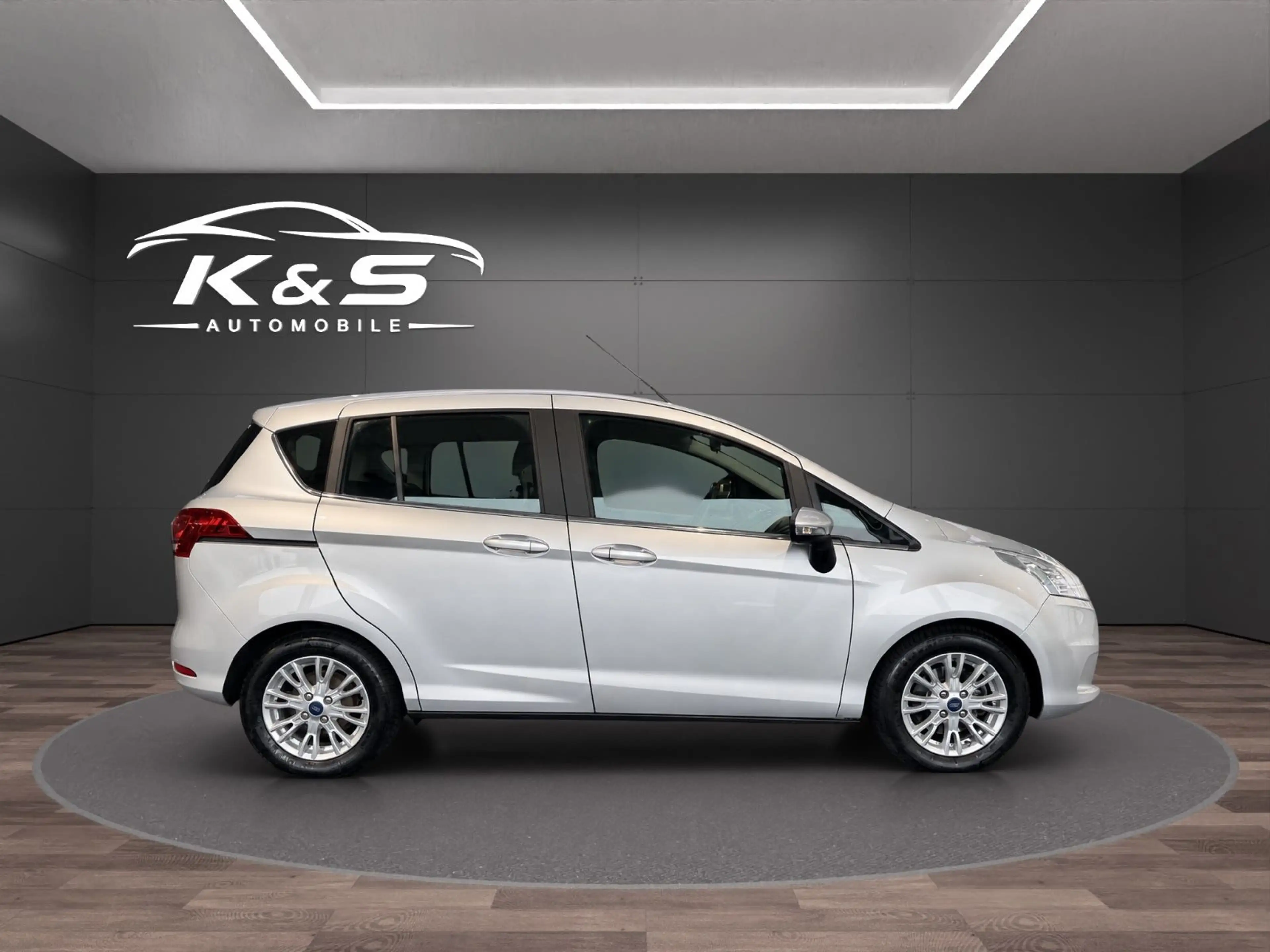 Ford B-Max B-MAX Titanium*AUTOMATIK*SHZ*TEMPO* — photo 10